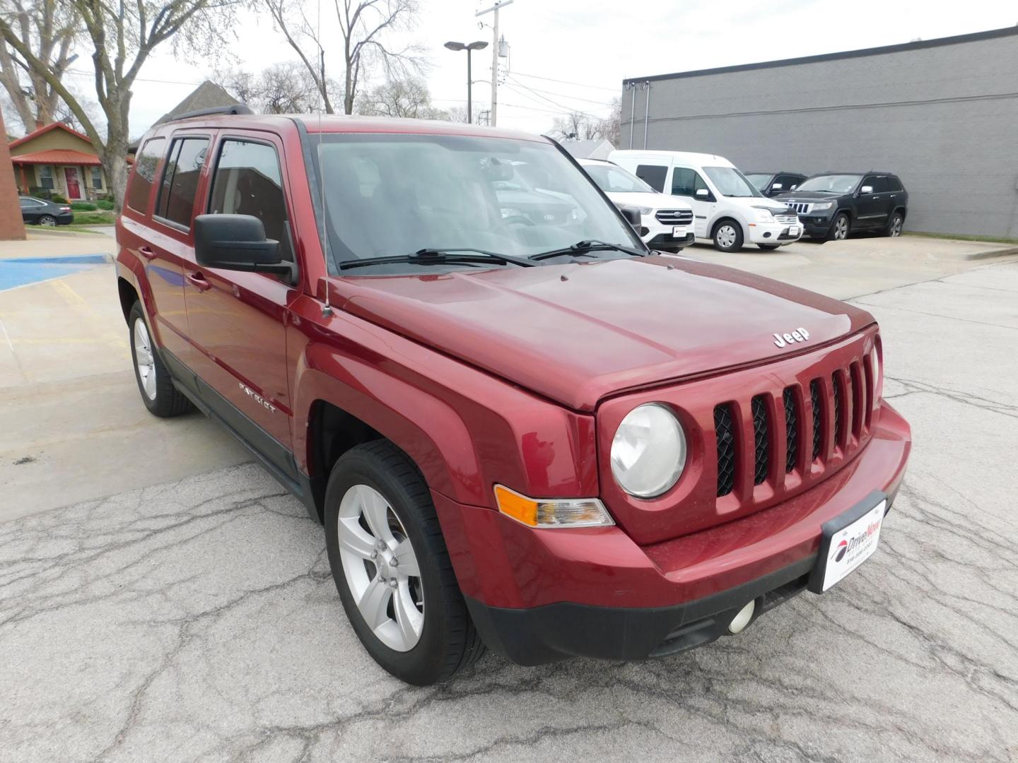 2012 MAROON Jeep Patriot Latitude 2WD (1C4NJPFA6CD) with an 2.0L L4 DOHC 16V engine, located at 2121 Burlington St, North Kansas City, MO, 64116, (816) 556-0707, 39.144707, -94.581978 - Photo#8