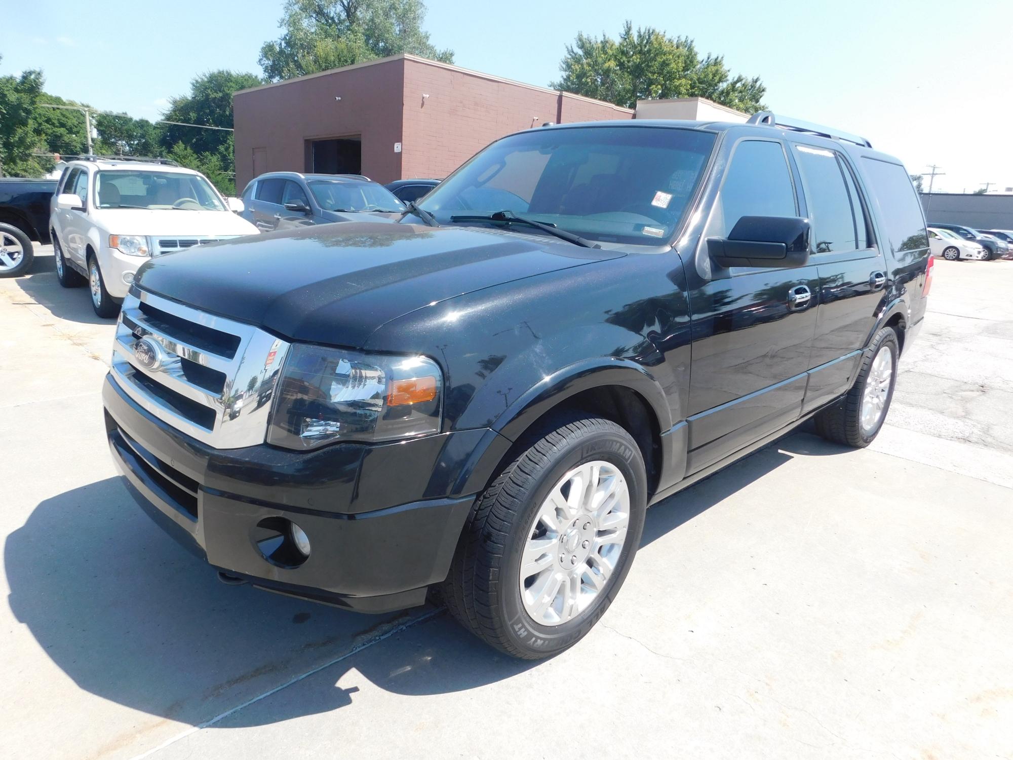 photo of 2012 FORD EXPEDITION LIMITED 4 DOOR WAGON