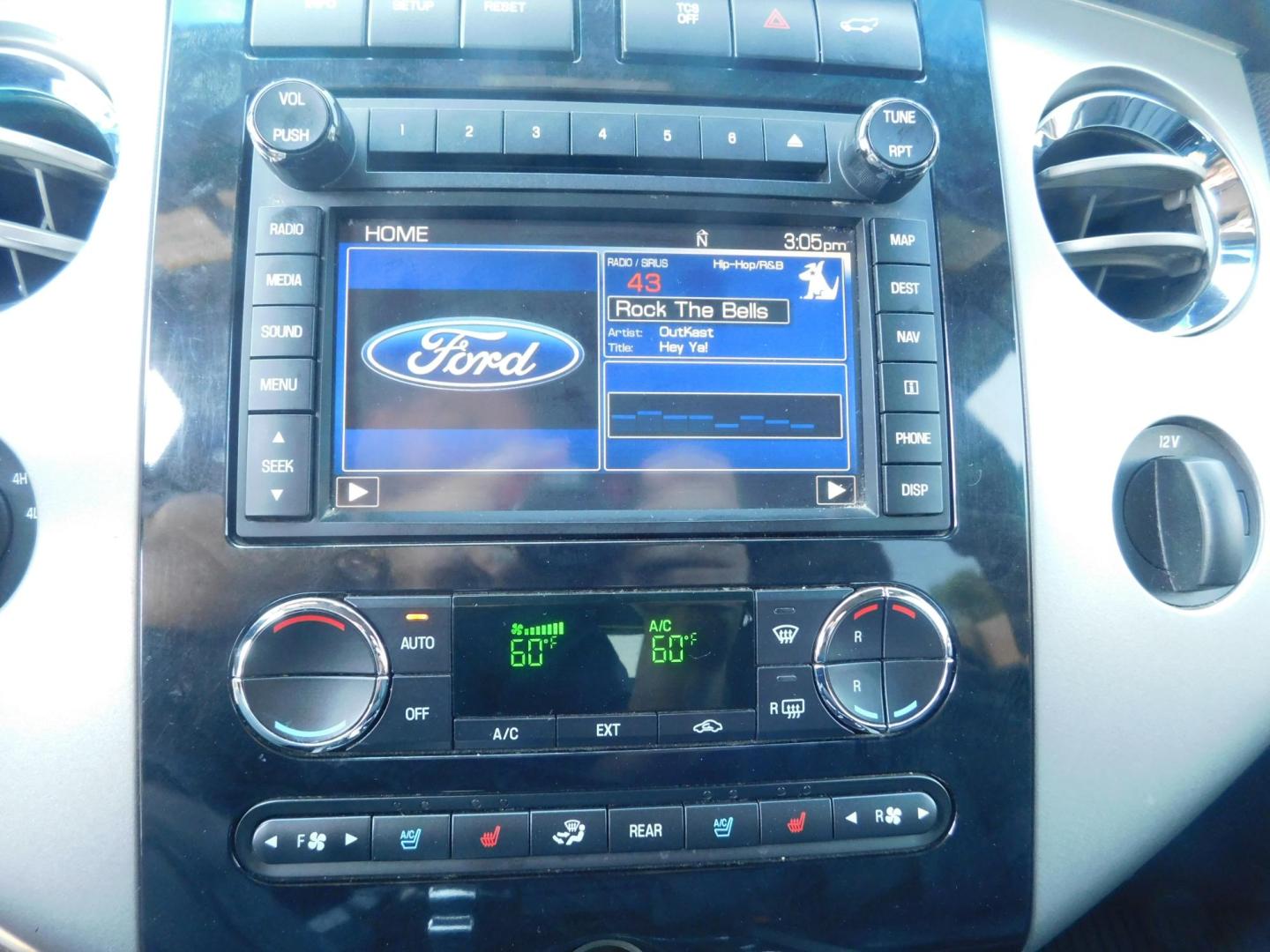 2012 BLACK Ford Expedition Limited 4WD (1FMJU2A58CE) with an 5.4L V8 SOHC 16V FFV engine, 6-Speed Automatic transmission, located at 2121 Burlington St, North Kansas City, MO, 64116, (816) 556-0707, 39.144707, -94.581978 - Photo#4