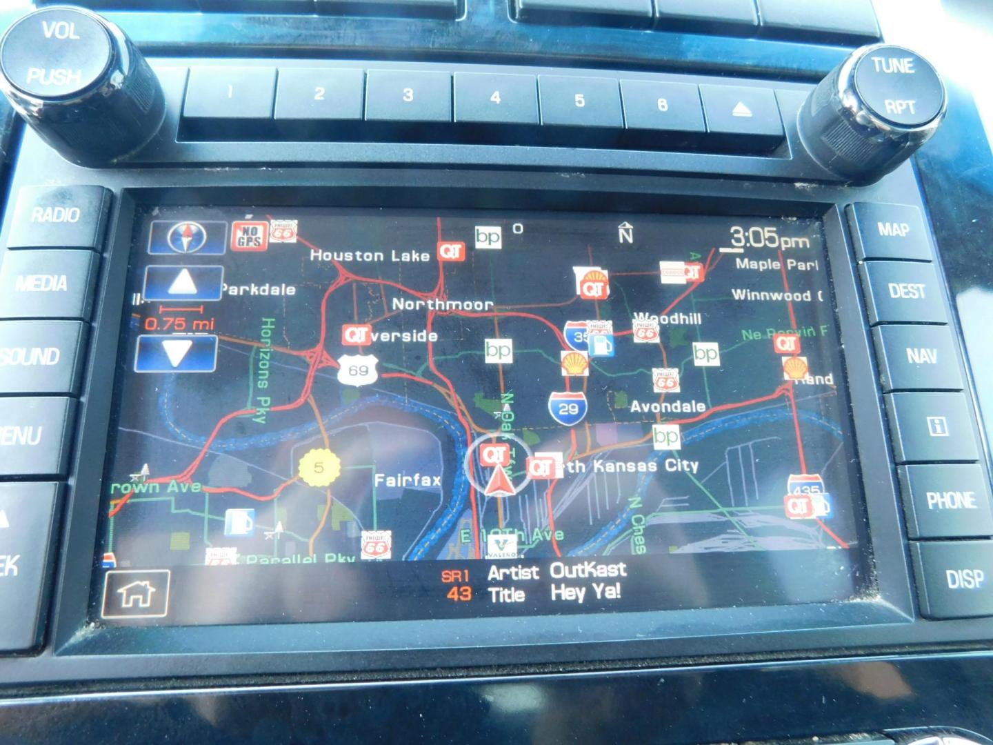 2012 BLACK Ford Expedition Limited 4WD (1FMJU2A58CE) with an 5.4L V8 SOHC 16V FFV engine, 6-Speed Automatic transmission, located at 2121 Burlington St, North Kansas City, MO, 64116, (816) 556-0707, 39.144707, -94.581978 - Photo#5