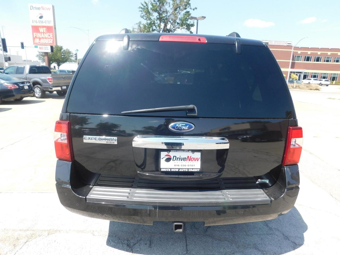2012 BLACK Ford Expedition Limited 4WD (1FMJU2A58CE) with an 5.4L V8 SOHC 16V FFV engine, 6-Speed Automatic transmission, located at 2121 Burlington St, North Kansas City, MO, 64116, (816) 556-0707, 39.144707, -94.581978 - Photo#11