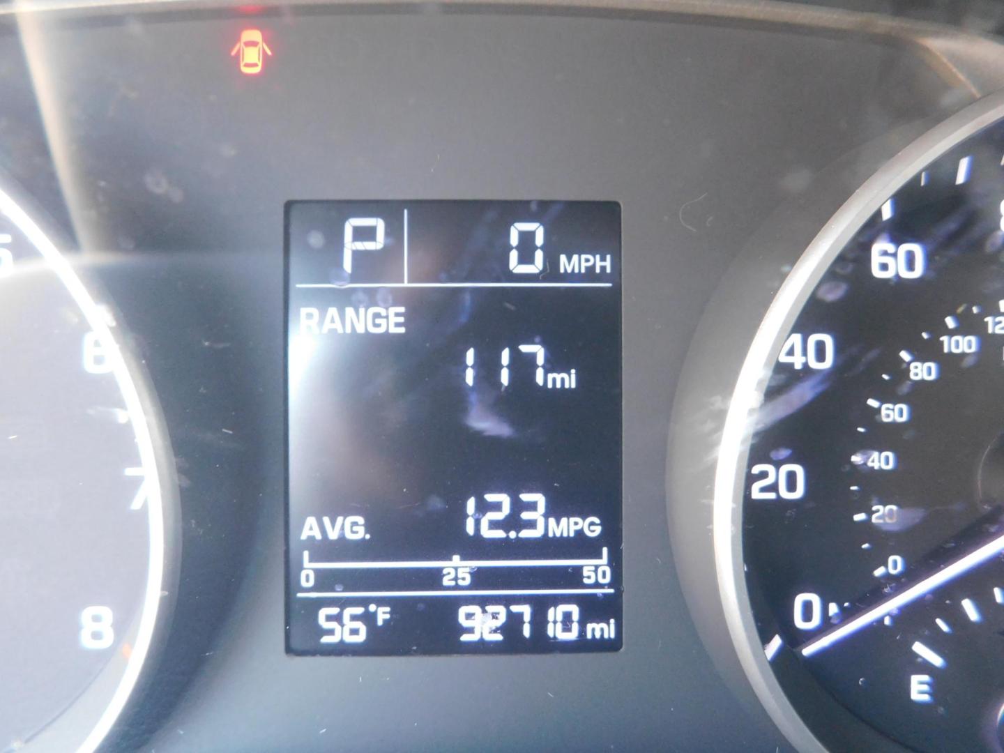 2017 BLACK Hyundai Elantra Limited (KMHD84LF1HU) with an 1.8L L4 DOHC 16V engine, 6A transmission, located at 2121 Burlington St, North Kansas City, MO, 64116, (816) 556-0707, 39.144707, -94.581978 - Photo#5