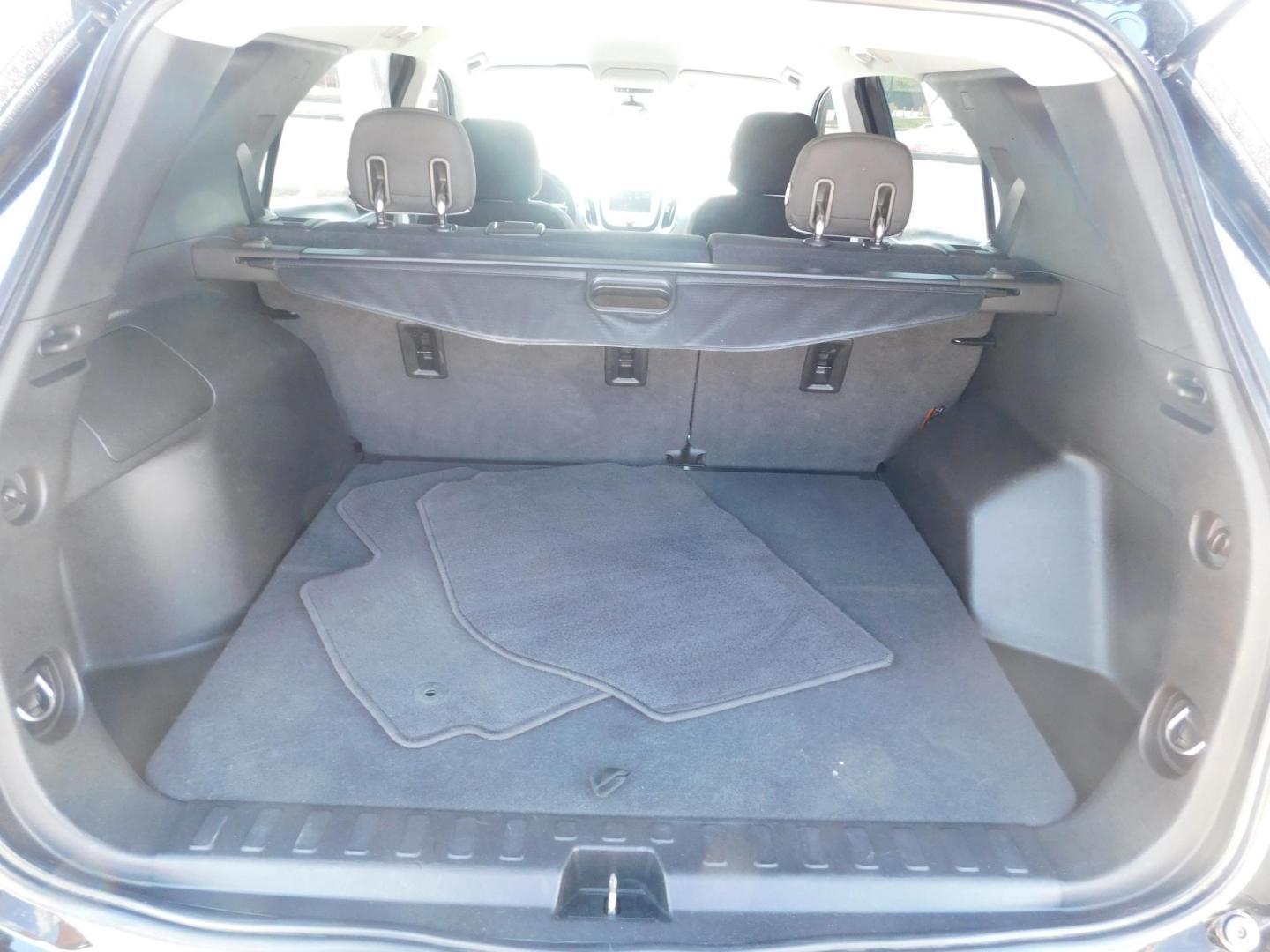 2020 BLACK Chevrolet Equinox LS 2WD (2GNAXHEV5L6) with an 1.5L L4 DIR DOHC 16V TURBO engine, 6A transmission, located at 2121 Burlington St, North Kansas City, MO, 64116, (816) 556-0707, 39.144707, -94.581978 - Photo#7