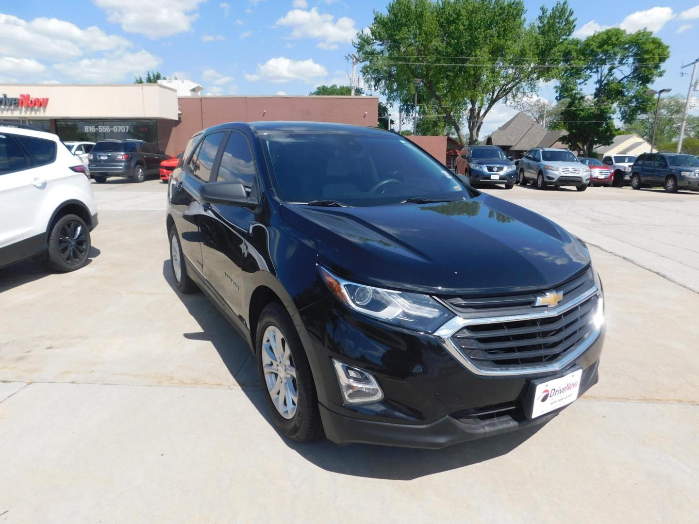 2020 BLACK Chevrolet Equinox LS 2WD (2GNAXHEV5L6) with an 1.5L L4 DIR DOHC 16V TURBO engine, 6A transmission, located at 2121 Burlington St, North Kansas City, MO, 64116, (816) 556-0707, 39.144707, -94.581978 - Photo#9