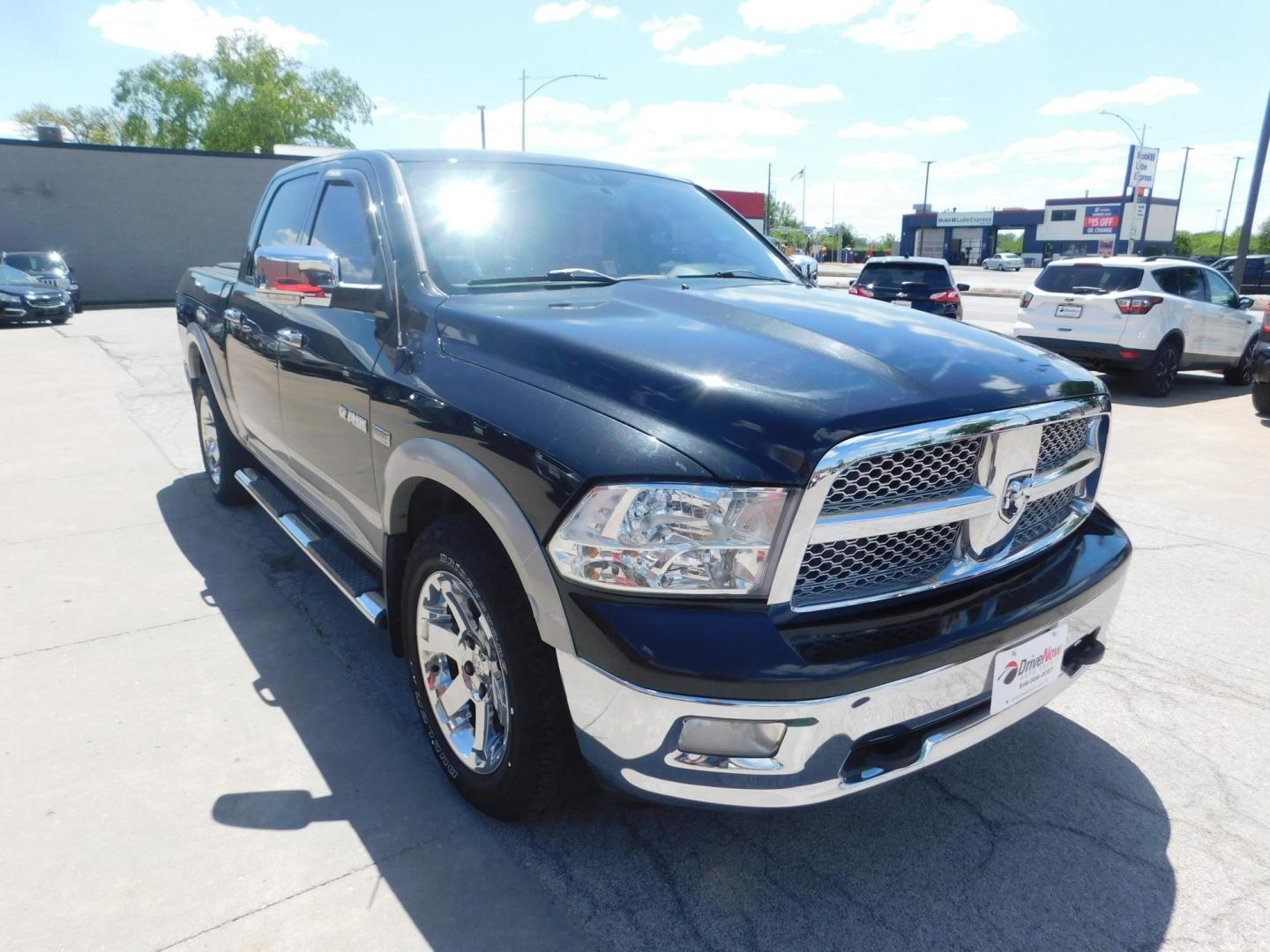2010 BLACK Dodge Ram 1500 Laramie Crew Cab 4WD (1D7RV1CT8AS) with an 5.7L V8 OHV 16V engine, 5-Speed Automatic transmission, located at 2121 Burlington St, North Kansas City, MO, 64116, (816) 556-0707, 39.144707, -94.581978 - Photo#9