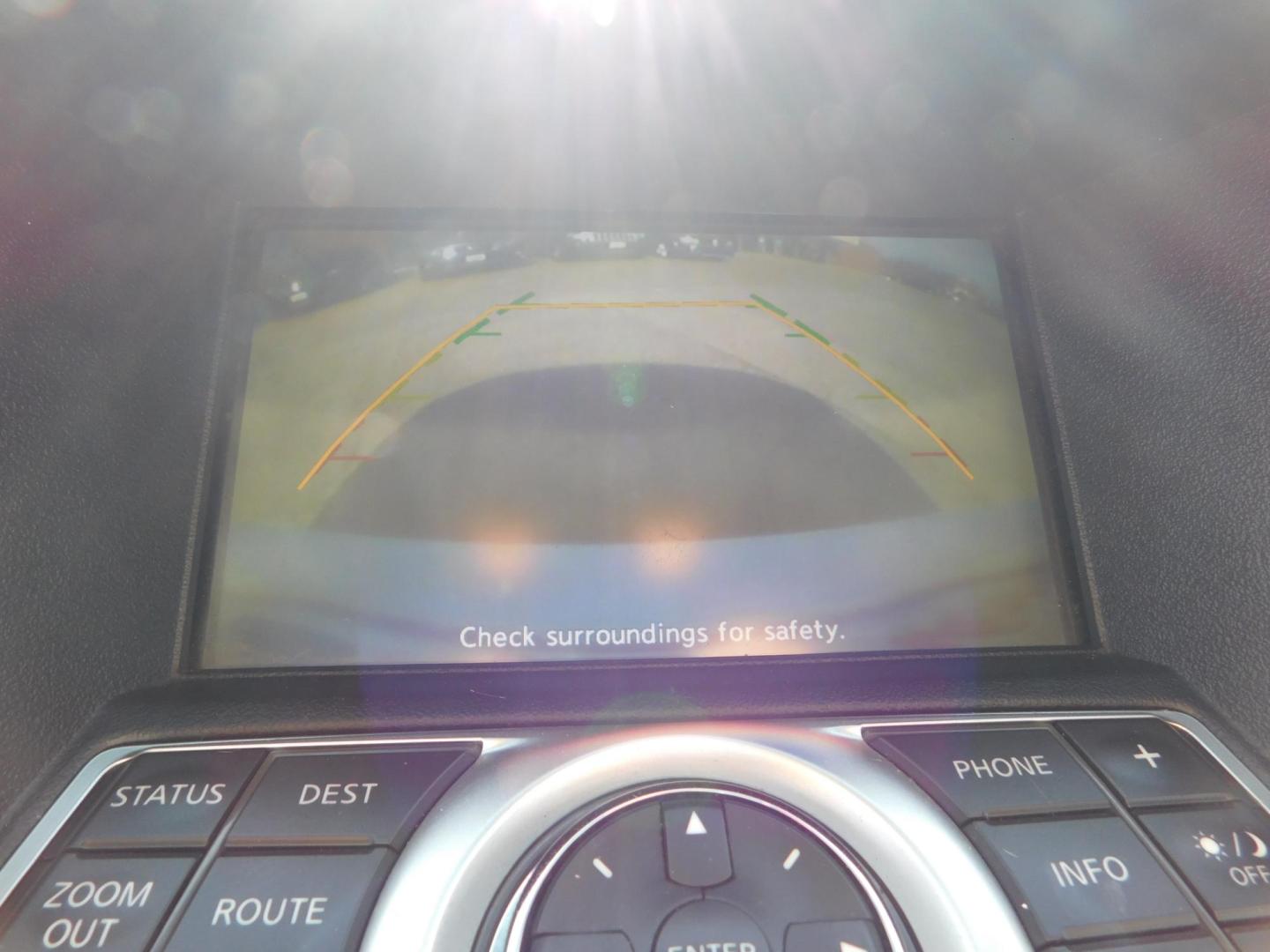 2010 WHITE Nissan Maxima S (1N4AA5AP6AC) with an 3.5L V6 DOHC 24V engine, CVT transmission, located at 2121 Burlington St, North Kansas City, MO, 64116, (816) 556-0707, 39.144707, -94.581978 - Photo#6