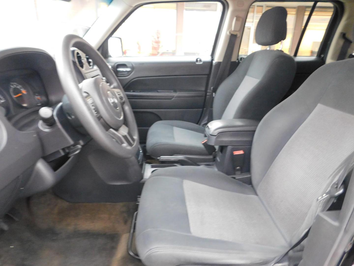 2016 BLACK Jeep Patriot Sport 2WD (1C4NJPBA6GD) with an 2.0L L4 DOHC 16V engine, located at 2121 Burlington St, North Kansas City, MO, 64116, (816) 556-0707, 39.144707, -94.581978 - Photo#2