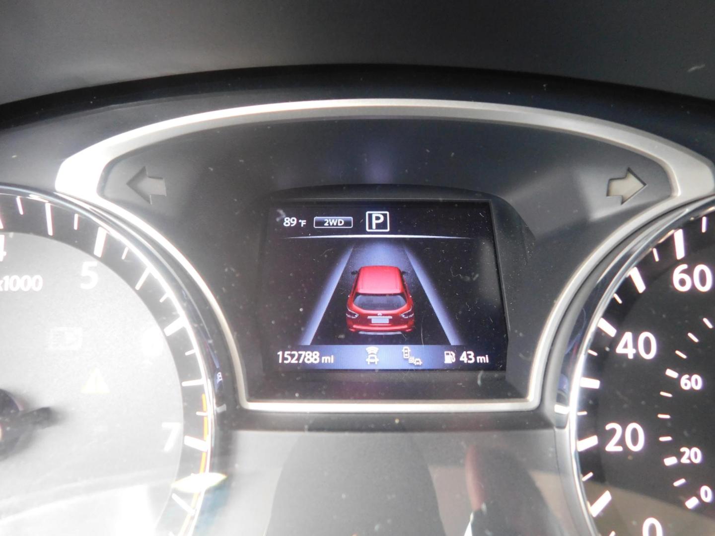 2017 GRAY Nissan Pathfinder Platinum 4WD (5N1DR2MM9HC) with an 3.5L V6 DOHC 24V engine, CVT transmission, located at 2121 Burlington St, North Kansas City, MO, 64116, (816) 556-0707, 39.144707, -94.581978 - Photo#7
