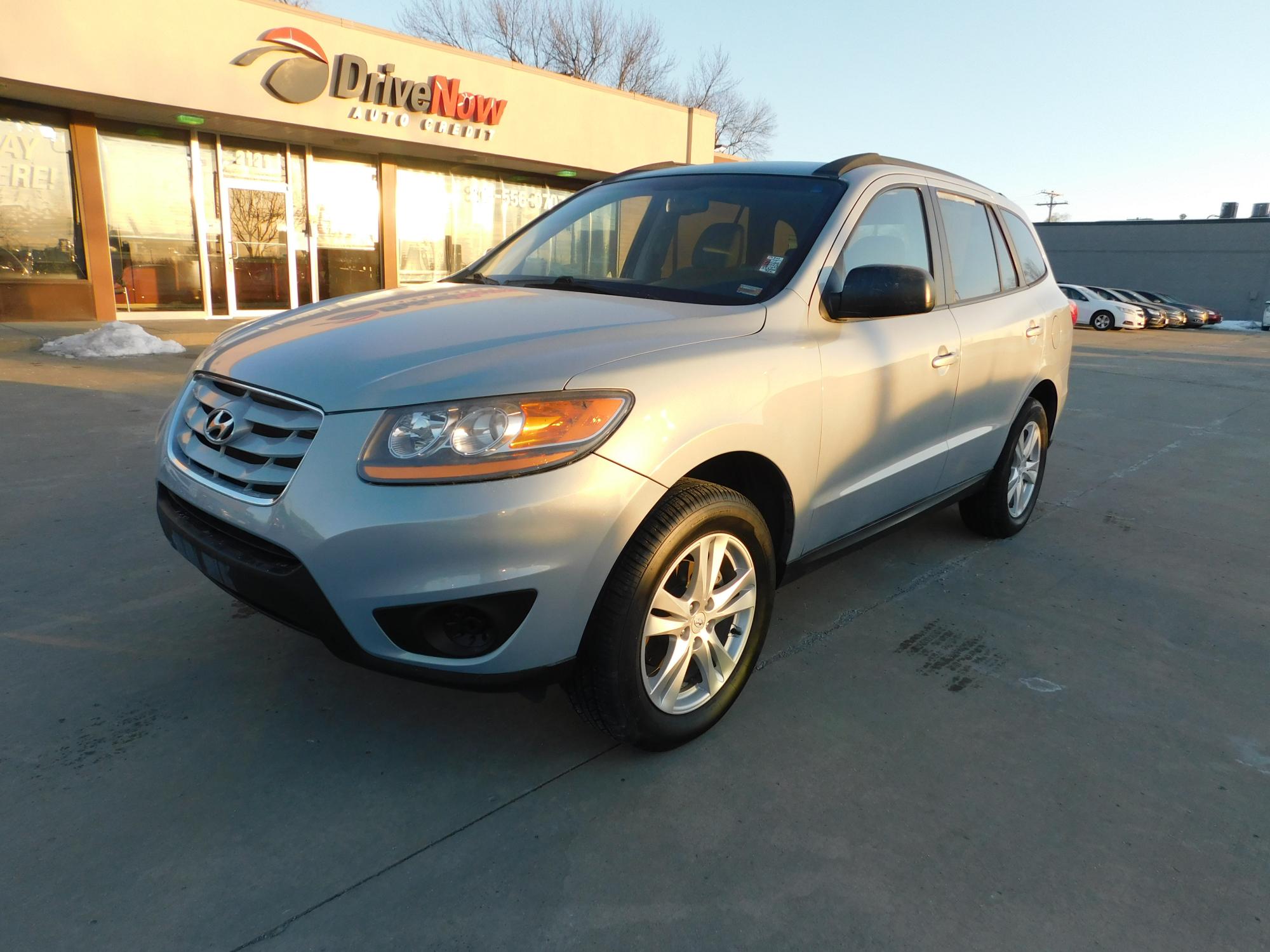 photo of 2010 Hyundai Santa Fe GLS 2.4 FWD