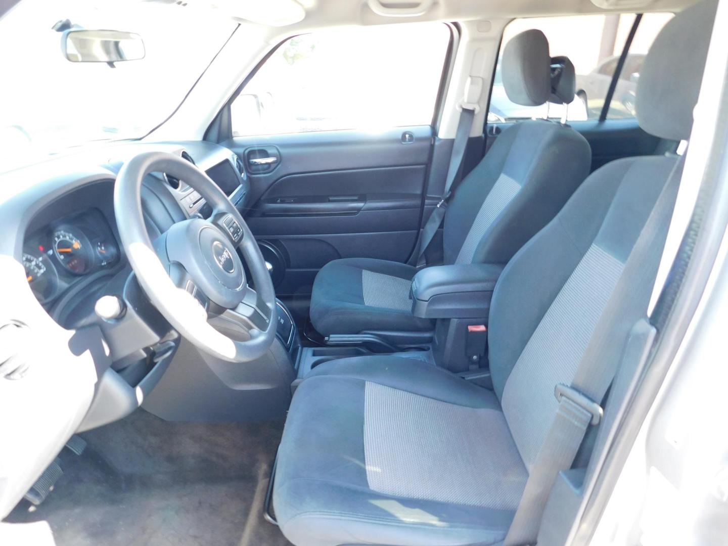 2014 SILVER Jeep Patriot Sport 2WD (1C4NJPBB5ED) with an 2.4L L4 DOHC 16V engine, located at 2121 Burlington St, North Kansas City, MO, 64116, (816) 556-0707, 39.144707, -94.581978 - Photo#2