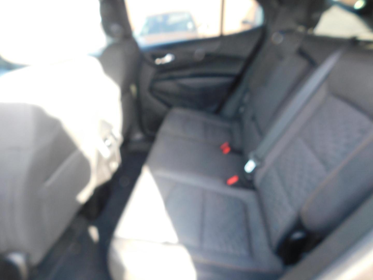 2019 BROWN Chevrolet Equinox LT 2WD (2GNAXJEV5K6) with an 1.5L L4 DIR DOHC 16V TURBO engine, 6A transmission, located at 2121 Burlington St, North Kansas City, MO, 64116, (816) 556-0707, 39.144707, -94.581978 - Photo#6