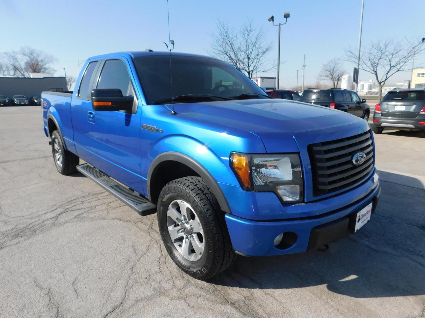 2011 BLUE Ford F-150 FX4 SuperCab 6.5-ft. Bed 4WD (1FTFX1EFXBF) with an 5.0L V8 engine, 4-Speed Automatic transmission, located at 2121 Burlington St, North Kansas City, MO, 64116, (816) 556-0707, 39.144707, -94.581978 - Photo#7