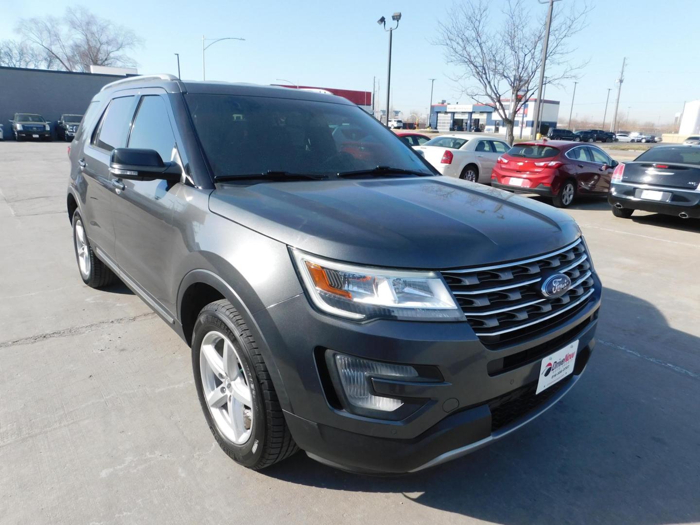 2016 GRAY Ford Explorer XLT 4WD (1FM5K8DH5GG) with an 2.3L L4 DOHC 16V engine, 6-Speed Automatic transmission, located at 2121 Burlington St, North Kansas City, MO, 64116, (816) 556-0707, 39.144707, -94.581978 - Photo#10