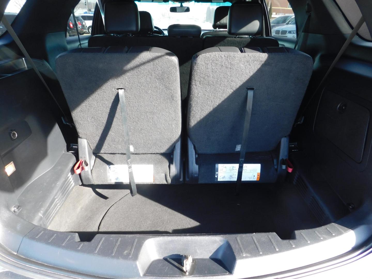 2016 GRAY Ford Explorer XLT 4WD (1FM5K8DH5GG) with an 2.3L L4 DOHC 16V engine, 6-Speed Automatic transmission, located at 2121 Burlington St, North Kansas City, MO, 64116, (816) 556-0707, 39.144707, -94.581978 - Photo#8