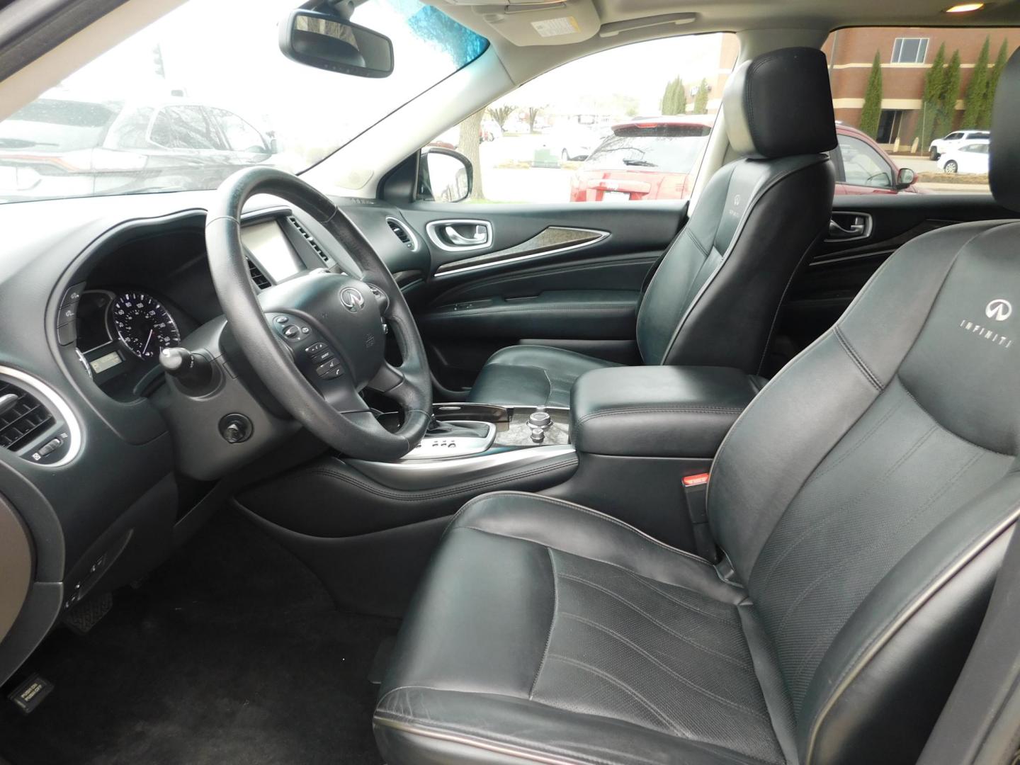 2014 BLACK Infiniti JX Base AWD (5N1AL0MM9EC) with an 3.5L V6 DOHC 24V engine, Continuously Variable Transmission transmission, located at 2121 Burlington St, North Kansas City, MO, 64116, (816) 556-0707, 39.144707, -94.581978 - Photo#2