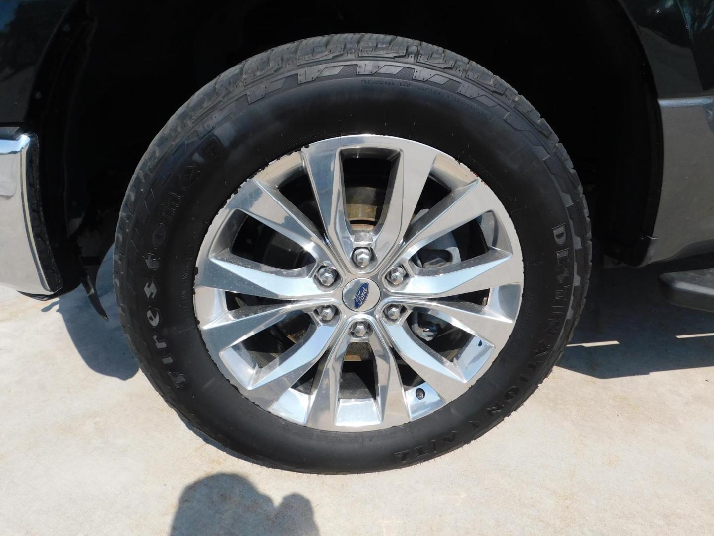2015 GREEN Ford F-150 Lariat SuperCab 6.5-ft. Bed 4WD (1FTEX1EP6FF) with an 2.7L V6 DOHC 24V engine, 6-Speed Automatic transmission, located at 2121 Burlington St, North Kansas City, MO, 64116, (816) 556-0707, 39.144707, -94.581978 - Photo#1