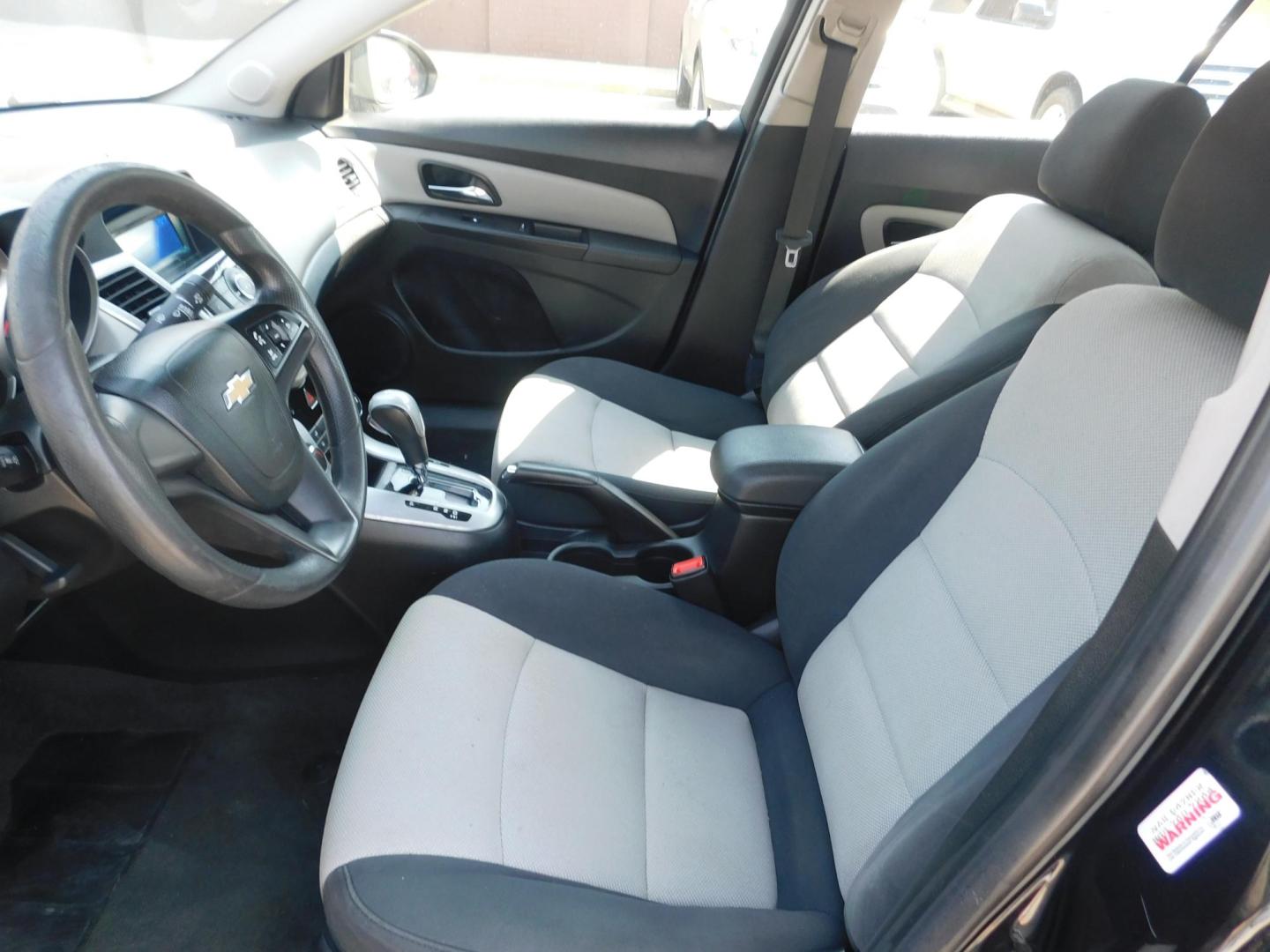 2016 BLACK Chevrolet Cruze Limited LS Auto (1G1PC5SH1G7) with an 1.8L L4 DOHC 16V FFV engine, 6A transmission, located at 2121 Burlington St, North Kansas City, MO, 64116, (816) 556-0707, 39.144707, -94.581978 - Photo#2