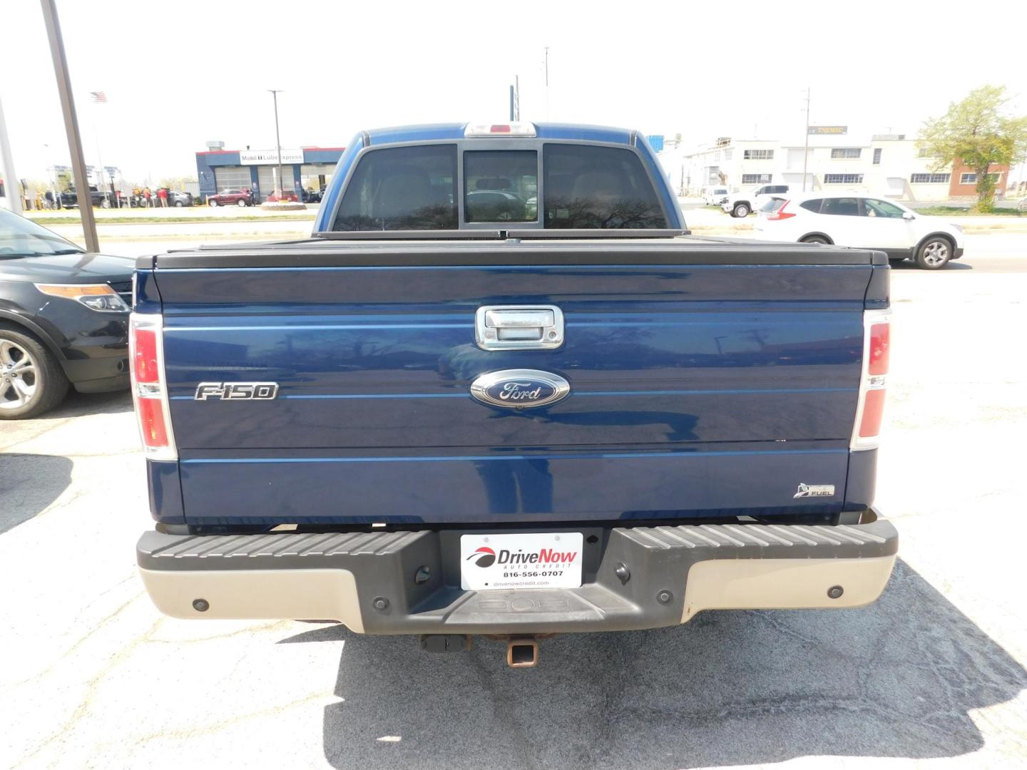 2010 BLUE Ford F-150 Lariat SuperCrew 5.5-ft. Bed 4WD (1FTFW1EV0AF) with an 5.4L V8 SOHC 24V FFV engine, 4-Speed Automatic transmission, located at 2121 Burlington St, North Kansas City, MO, 64116, (816) 556-0707, 39.144707, -94.581978 - Photo#7