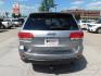 2015 SILVER Jeep Grand Cherokee Limited 4WD (1C4RJFBGXFC) with an 3.6L V6 DOHC 24V engine, 8-Speed Automatic transmission, located at 2121 Burlington St, North Kansas City, MO, 64116, (816) 556-0707, 39.144707, -94.581978 - Photo#10