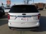 2017 WHITE Ford Explorer XLT 4WD (1FM5K8DH3HG) with an 2.3L L4 DOHC 16V engine, 6A transmission, located at 2121 Burlington St, North Kansas City, MO, 64116, (816) 556-0707, 39.144707, -94.581978 - Photo#9
