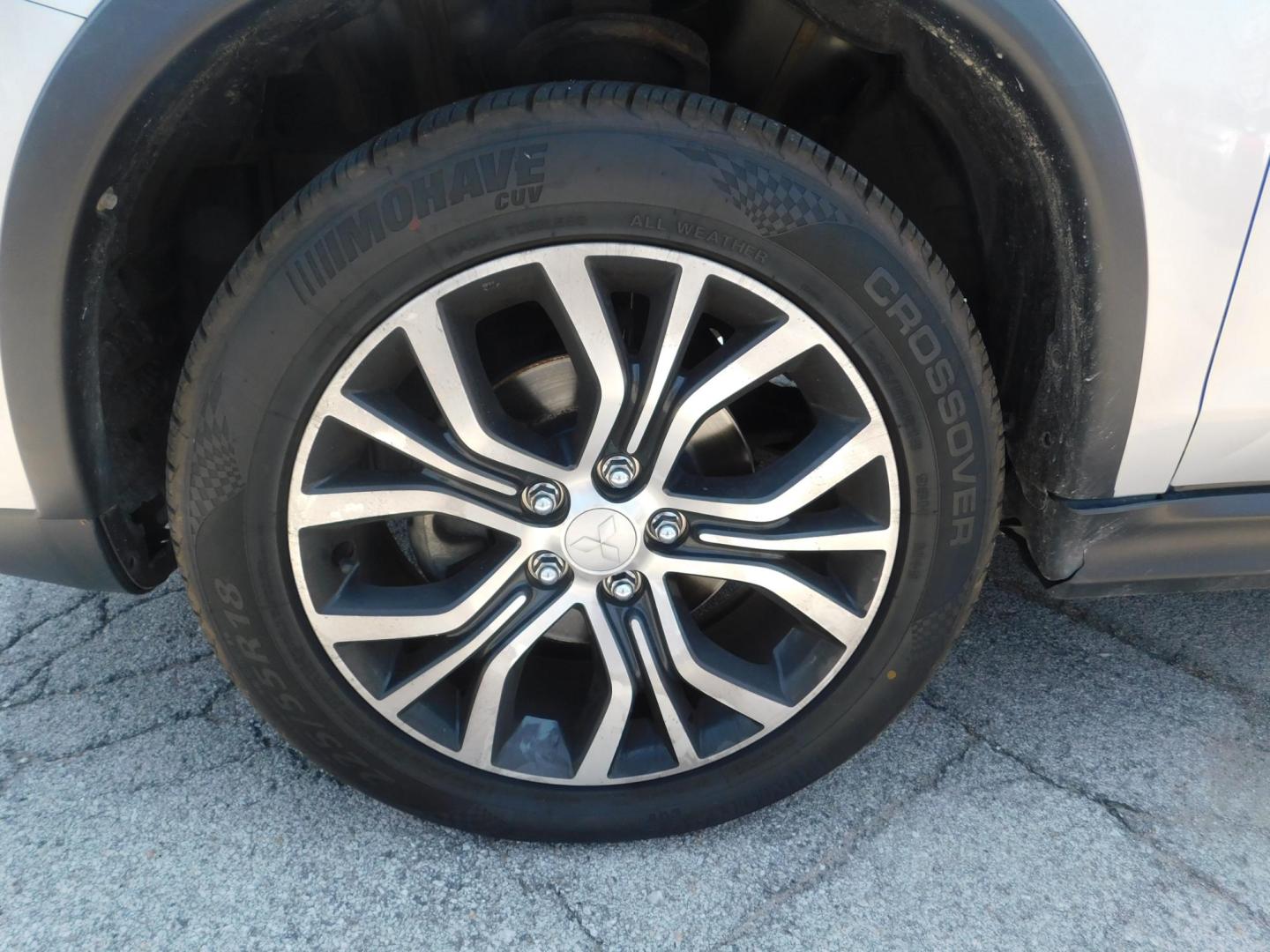 2019 SILVER Mitsubishi Outlander Sport 2.0 ES 5M (JA4AP3AU7KU) with an 2.0L L4 DOHC 16V engine, 5M transmission, located at 2121 Burlington St, North Kansas City, MO, 64116, (816) 556-0707, 39.144707, -94.581978 - Photo#1