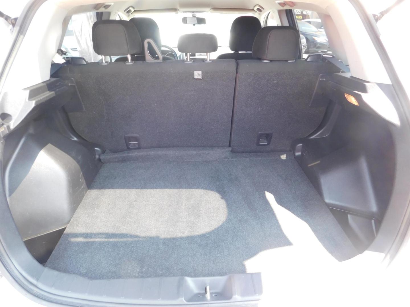 2019 SILVER Mitsubishi Outlander Sport 2.0 ES 5M (JA4AP3AU7KU) with an 2.0L L4 DOHC 16V engine, 5M transmission, located at 2121 Burlington St, North Kansas City, MO, 64116, (816) 556-0707, 39.144707, -94.581978 - Photo#7