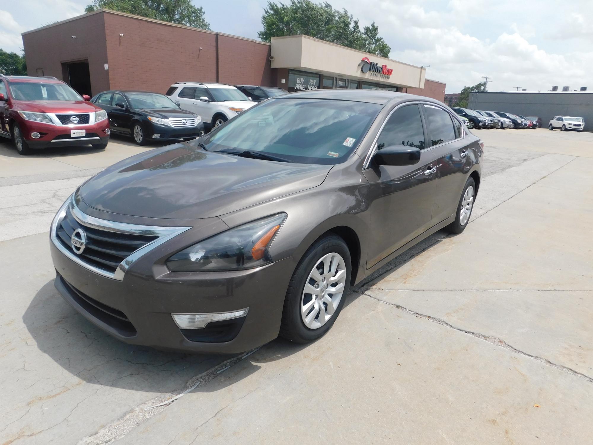 photo of 2015 Nissan Altima 2.5 S