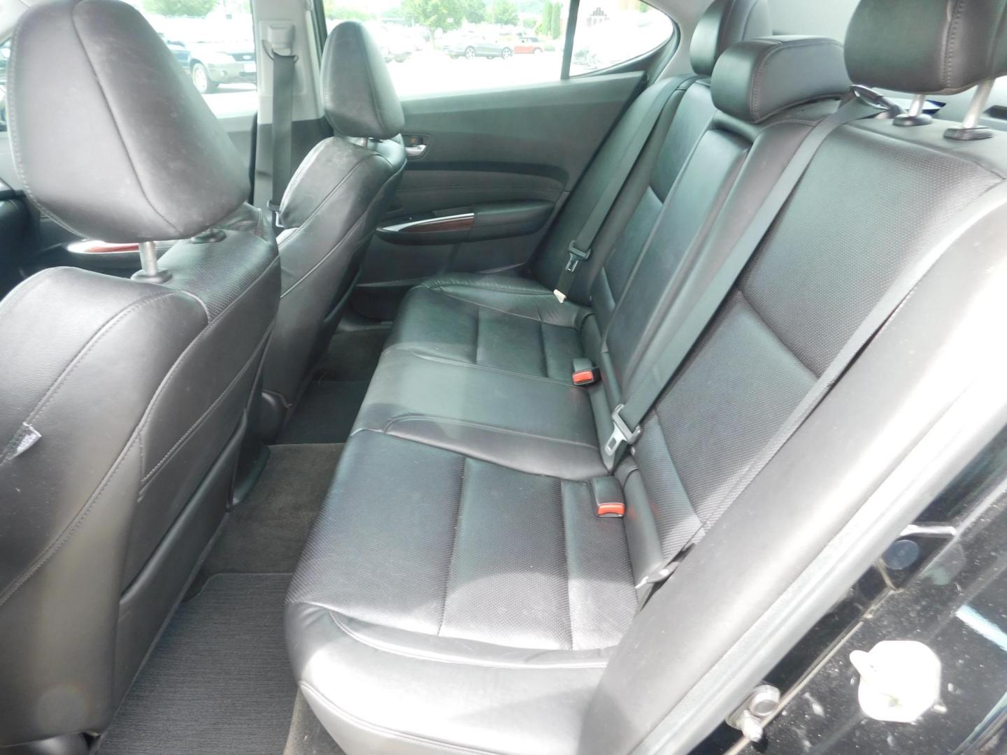 2015 BLACK Acura TLX 9-Spd AT w/Technology Package (19UUB2F57FA) with an 3.5L V6 SOHC 24V engine, 9-Speed Automatic transmission, located at 2121 Burlington St, North Kansas City, MO, 64116, (816) 556-0707, 39.144707, -94.581978 - Photo#8