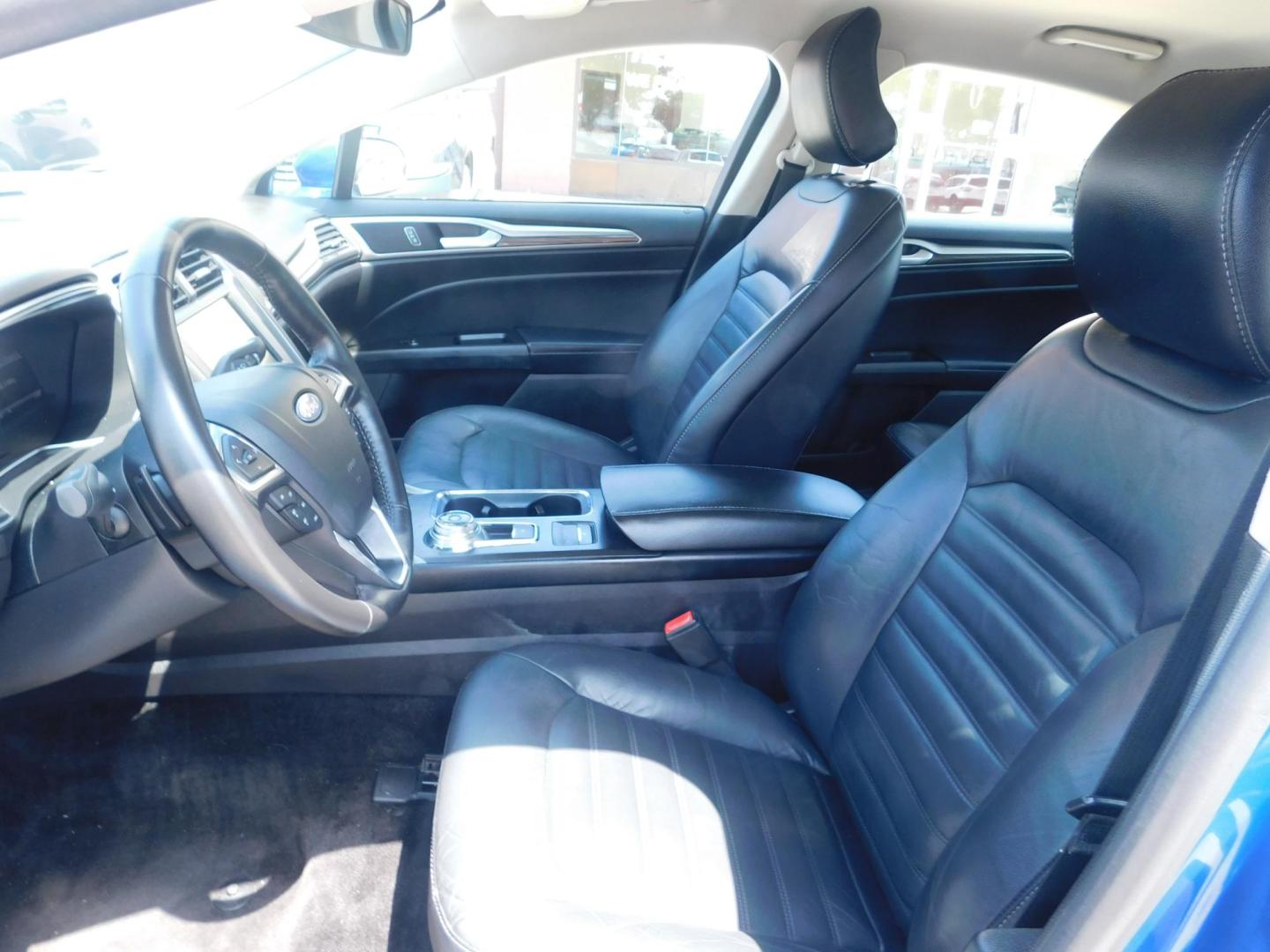 2017 BLUE Ford Fusion SE (3FA6P0HDXHR) with an 1.5L L4 DOHC 16V engine, 6A transmission, located at 2121 Burlington St, North Kansas City, MO, 64116, (816) 556-0707, 39.144707, -94.581978 - Photo#2