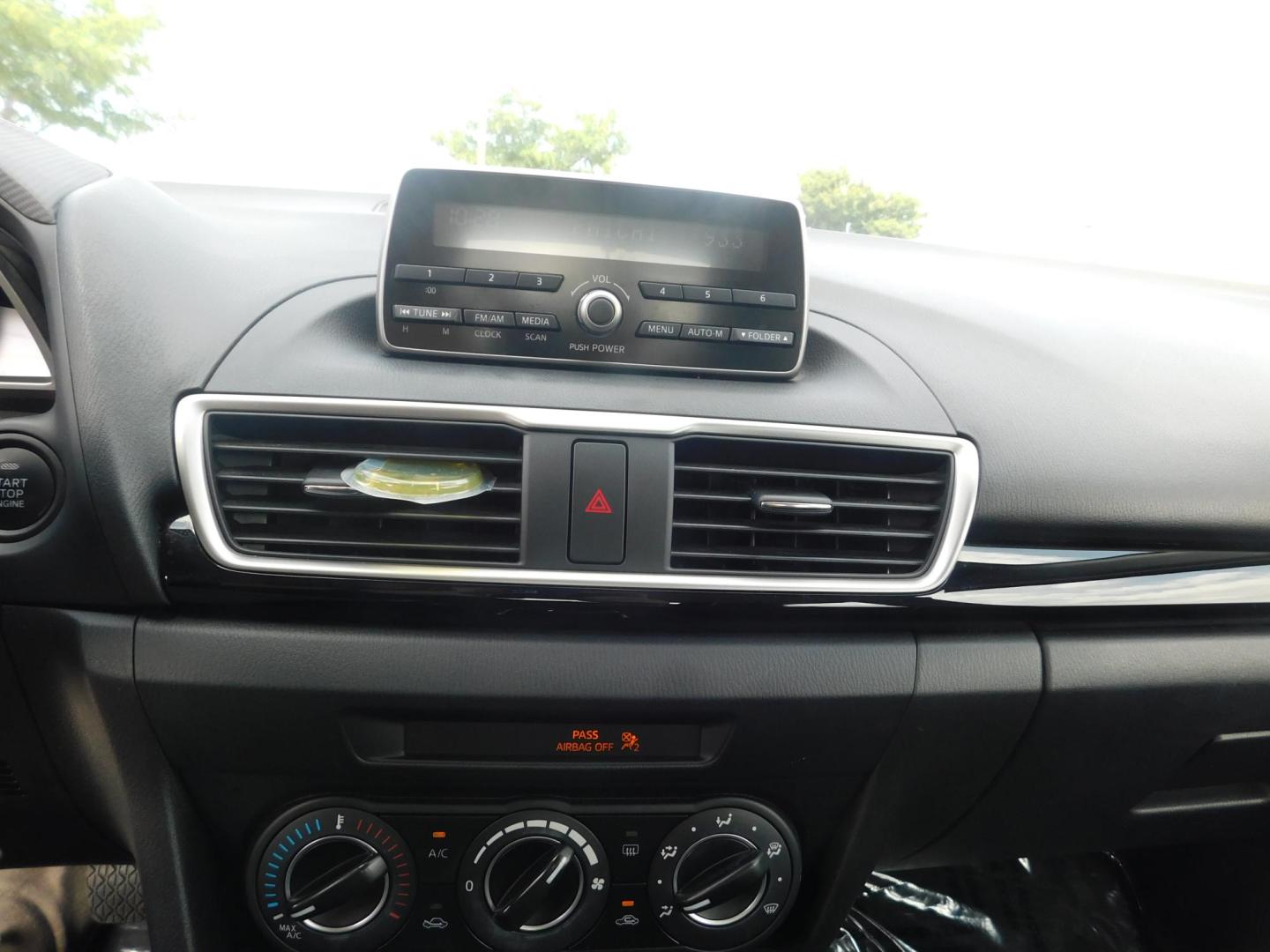 2014 BLUE Mazda MAZDA3 i Touring AT 4-Door (JM1BM1V77E1) with an 2.0L L4 DOHC 16V engine, 6-Speed Automatic transmission, located at 2121 Burlington St, North Kansas City, MO, 64116, (816) 556-0707, 39.144707, -94.581978 - Photo#3