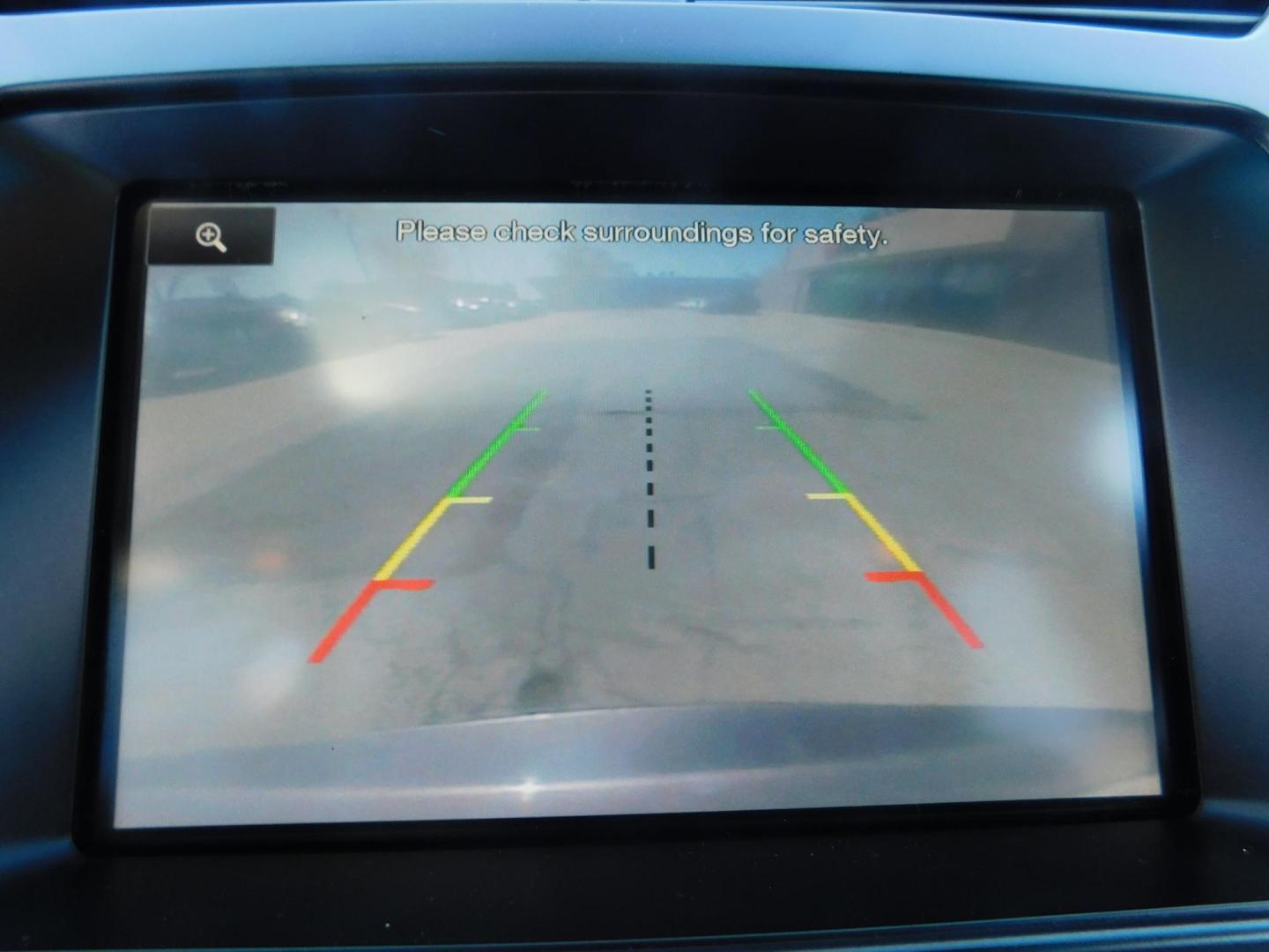 2014 GRAY Ford Explorer Limited 4WD (1FM5K8F88EG) with an 3.5L V6 DOHC 24V engine, 6-Speed Automatic transmission, located at 2121 Burlington St, North Kansas City, MO, 64116, (816) 556-0707, 39.144707, -94.581978 - Photo#5