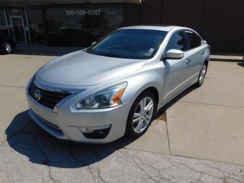 2013 Nissan Altima 3.5 SV