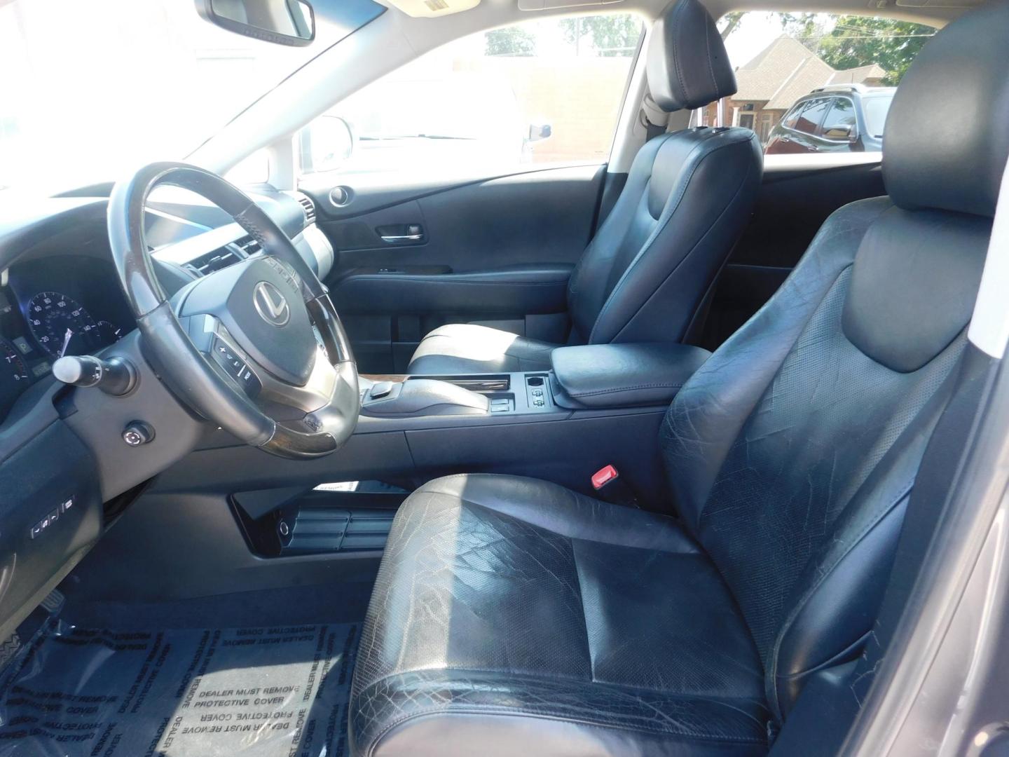 2013 GRAY Lexus RX 350 FWD (2T2ZK1BA0DC) with an 3.5L V6 DOHC 24V engine, 5-Speed Automatic transmission, located at 2121 Burlington St, North Kansas City, MO, 64116, (816) 556-0707, 39.144707, -94.581978 - Photo#2