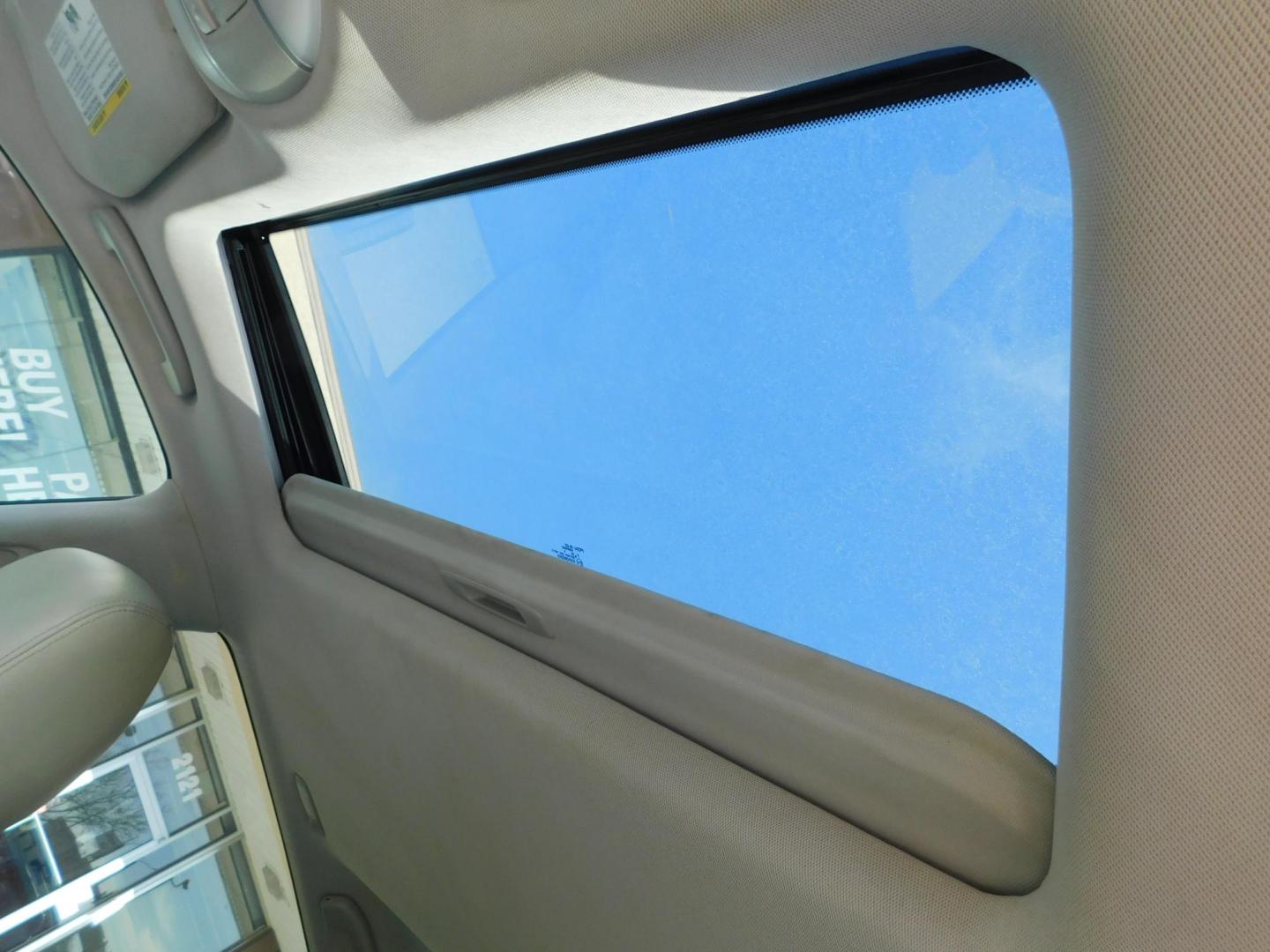 2015 BLACK Infiniti QX60 Base AWD (5N1AL0MM2FC) with an 3.5L V6 DOHC 24V engine, Continuously Variable Transmission transmission, located at 2121 Burlington St, North Kansas City, MO, 64116, (816) 556-0707, 39.144707, -94.581978 - Photo#3