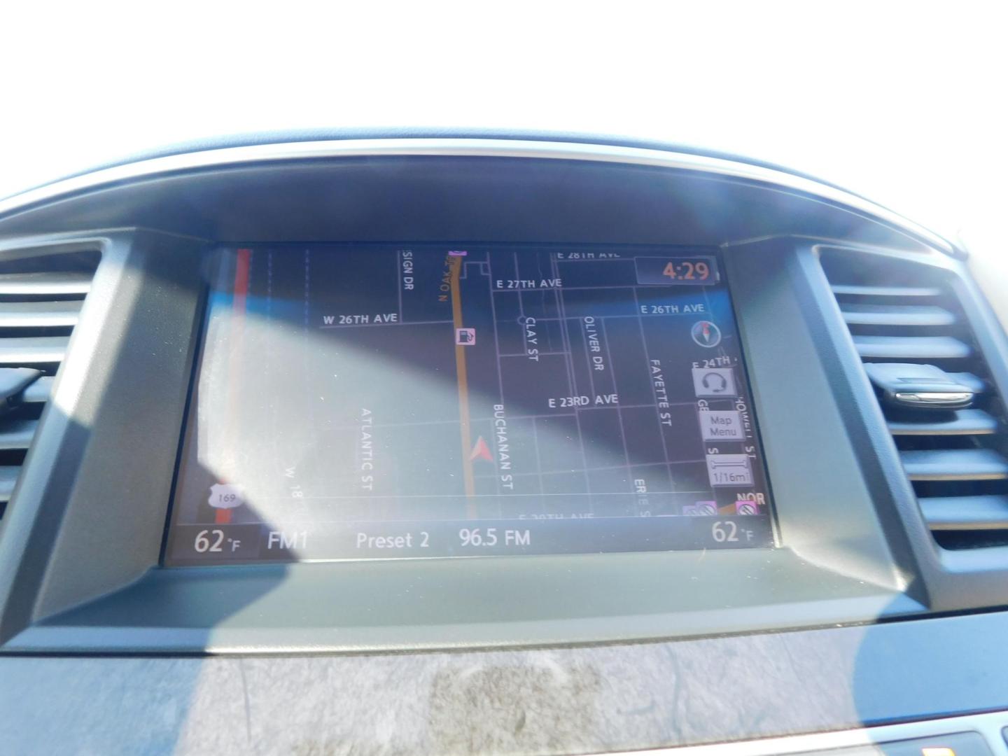 2015 BLACK Infiniti QX60 Base AWD (5N1AL0MM2FC) with an 3.5L V6 DOHC 24V engine, Continuously Variable Transmission transmission, located at 2121 Burlington St, North Kansas City, MO, 64116, (816) 556-0707, 39.144707, -94.581978 - Photo#5