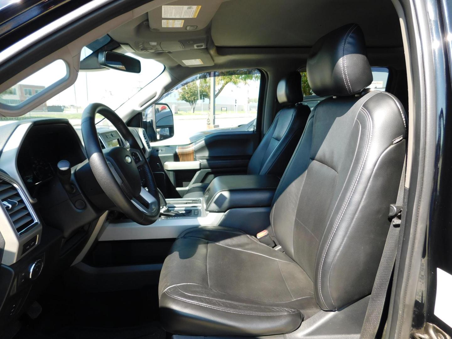 2016 BLACK Ford F-150 XLT SuperCrew 6.5-ft. Bed 4WD (1FTEW1EG5GF) with an 3.5L V6 TURBO engine, 6A transmission, located at 2121 Burlington St, North Kansas City, MO, 64116, (816) 556-0707, 39.144707, -94.581978 - Photo#2