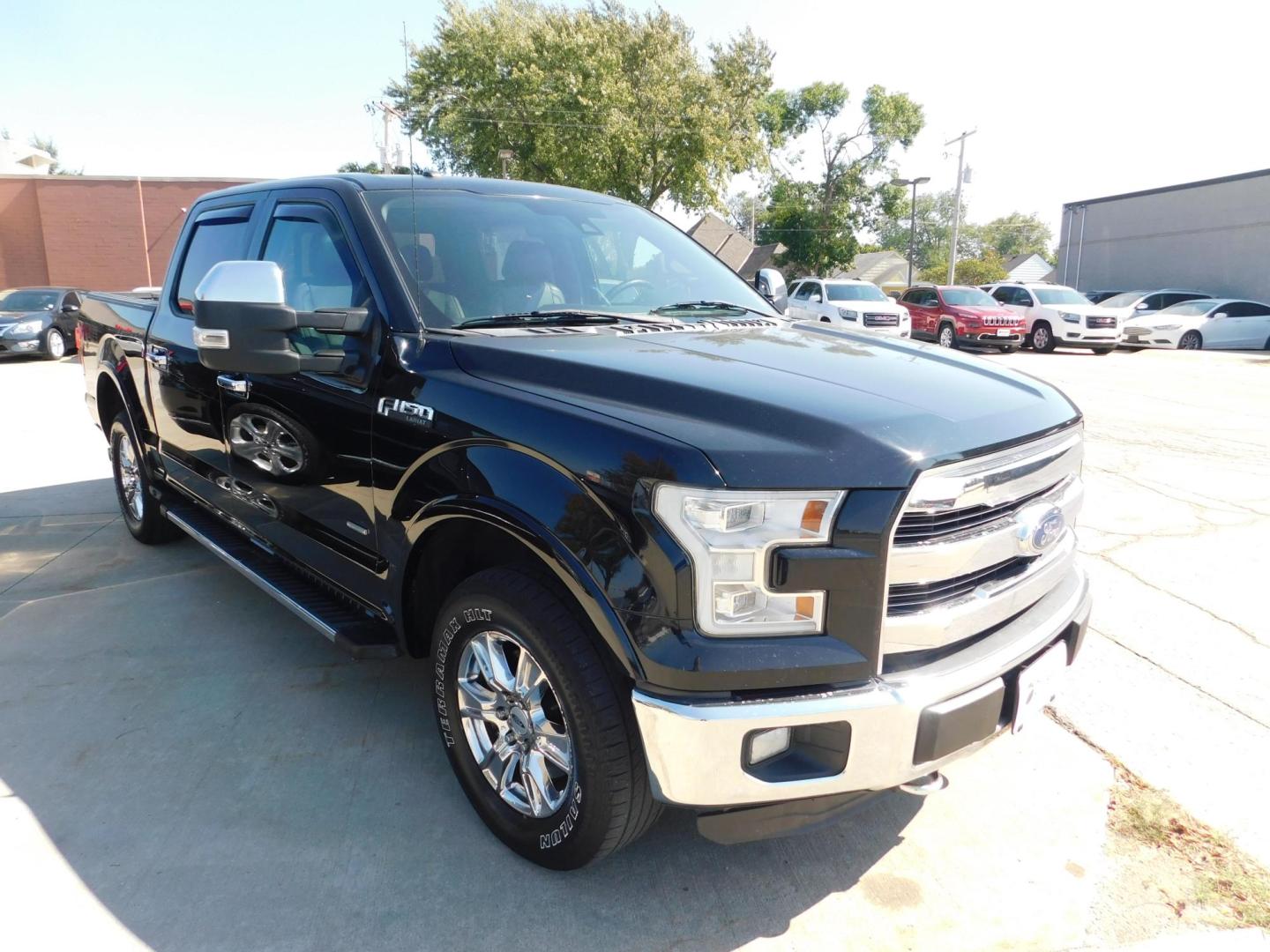 2016 BLACK Ford F-150 XLT SuperCrew 6.5-ft. Bed 4WD (1FTEW1EG5GF) with an 3.5L V6 TURBO engine, 6A transmission, located at 2121 Burlington St, North Kansas City, MO, 64116, (816) 556-0707, 39.144707, -94.581978 - Photo#10