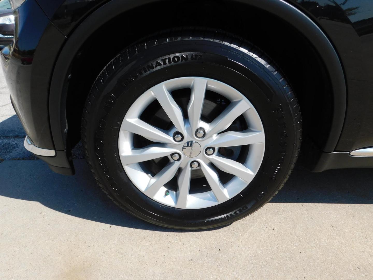 2014 BLACK Dodge Durango SXT RWD (1C4RDHAG4EC) with an 3.6L V6 DOHC 24V engine, 8-Speed Automatic transmission, located at 2121 Burlington St, North Kansas City, MO, 64116, (816) 556-0707, 39.144707, -94.581978 - Photo#1