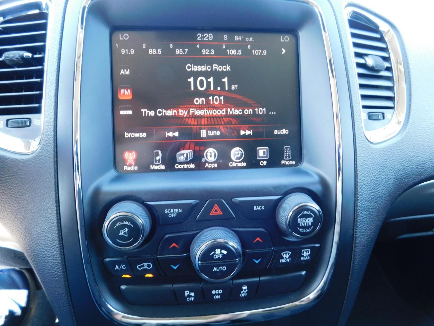 2014 BLACK Dodge Durango SXT RWD (1C4RDHAG4EC) with an 3.6L V6 DOHC 24V engine, 8-Speed Automatic transmission, located at 2121 Burlington St, North Kansas City, MO, 64116, (816) 556-0707, 39.144707, -94.581978 - Photo#3