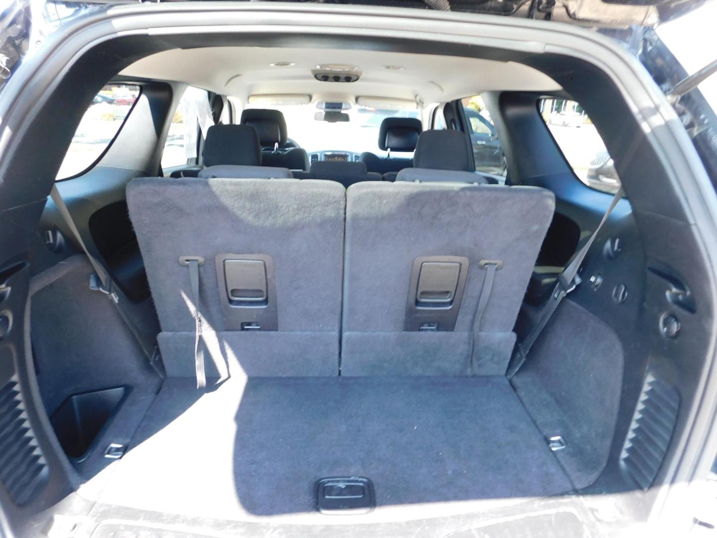 2014 BLACK Dodge Durango SXT RWD (1C4RDHAG4EC) with an 3.6L V6 DOHC 24V engine, 8-Speed Automatic transmission, located at 2121 Burlington St, North Kansas City, MO, 64116, (816) 556-0707, 39.144707, -94.581978 - Photo#8