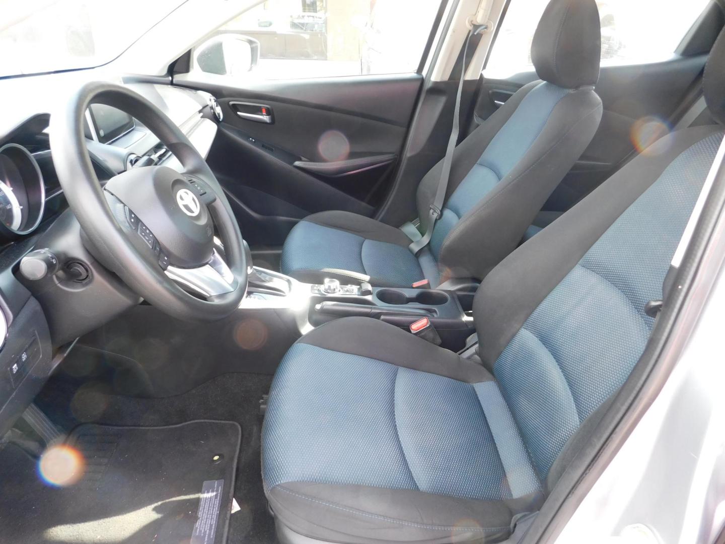 2018 GRAY Toyota Yaris iA 6A (3MYDLBYVXJY) with an 1.5L L4 DOHC 16V engine, 6A transmission, located at 2121 Burlington St, North Kansas City, MO, 64116, (816) 556-0707, 39.144707, -94.581978 - Photo#2