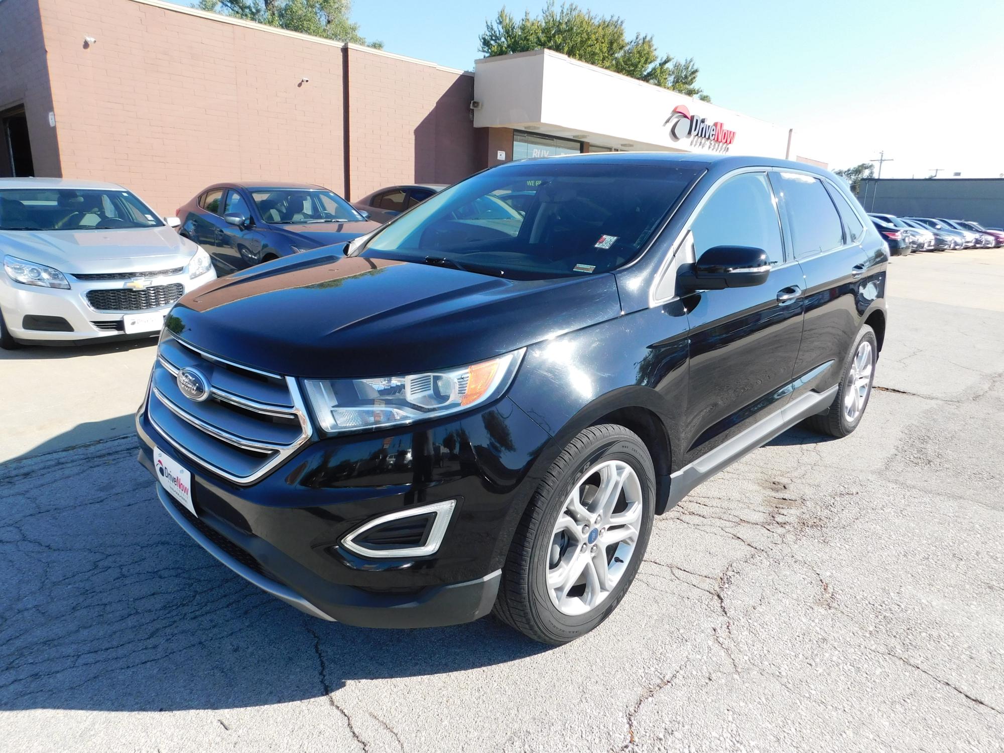 photo of 2018 Ford Edge Titanium
