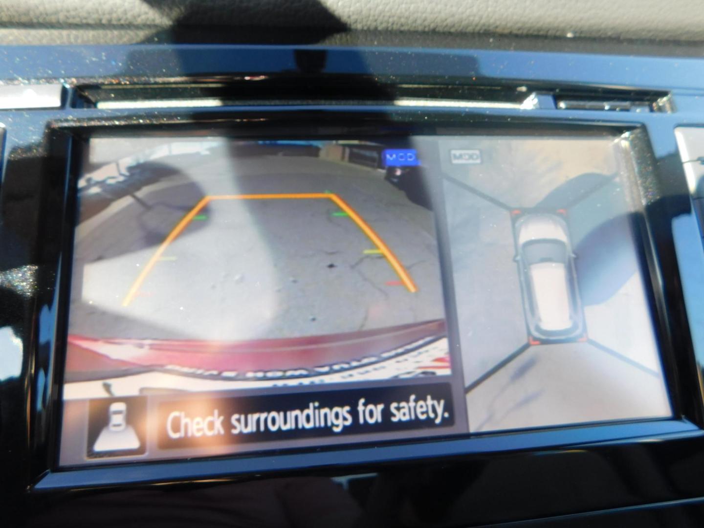 2015 RED Nissan Rogue S AWD (5N1AT2MK5FC) with an 2.5L L4 DOHC 16V engine, Continuously Variable Transmission transmission, located at 2121 Burlington St, North Kansas City, MO, 64116, (816) 556-0707, 39.144707, -94.581978 - Photo#5