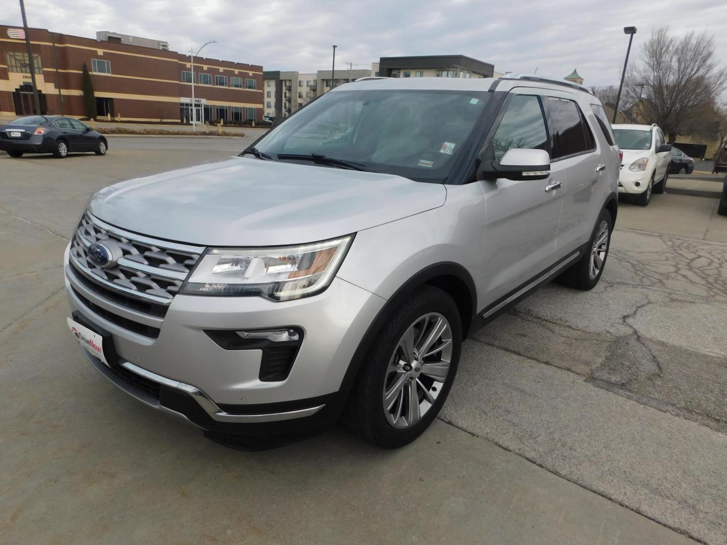 2018 Ford Explorer Limited's photo