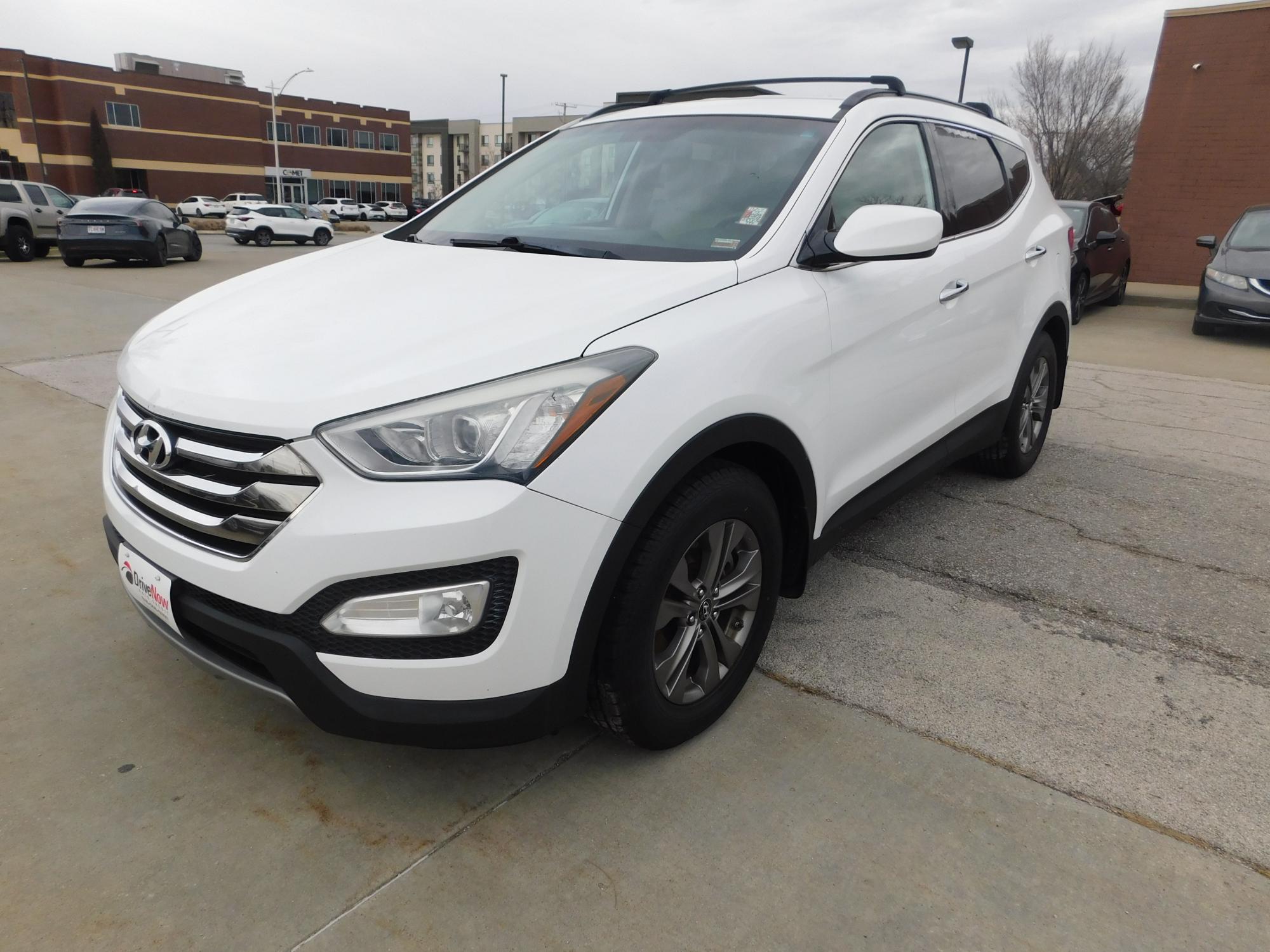 photo of 2013 Hyundai Santa Fe Sport 2.4 FWD