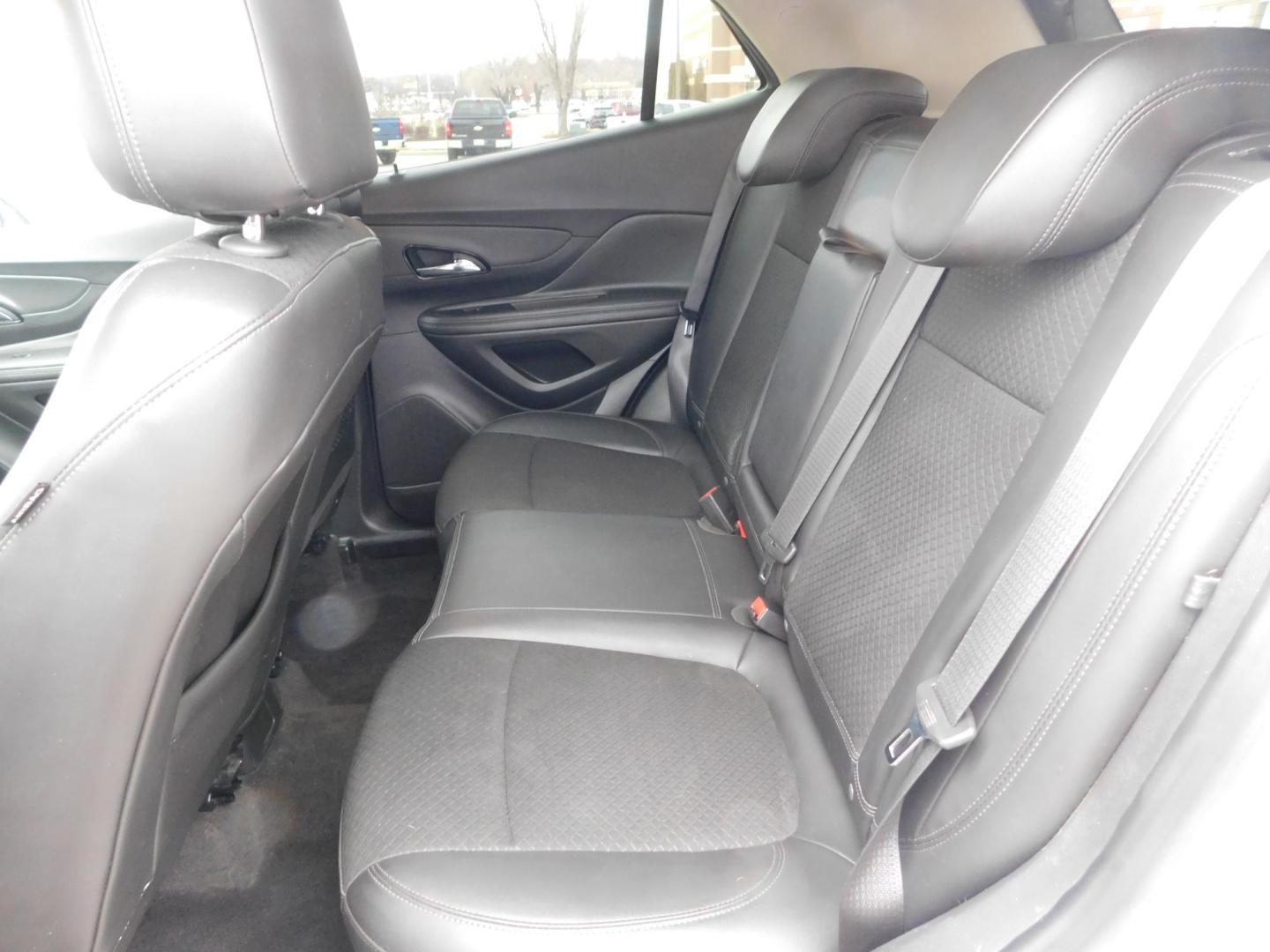 2017 WHITE Buick Encore Preferred AWD (KL4CJESBXHB) with an 1.4L L4 DOHC 16V TURBO engine, 6A transmission, located at 2121 Burlington St, North Kansas City, MO, 64116, (816) 556-0707, 39.144707, -94.581978 - Photo#5