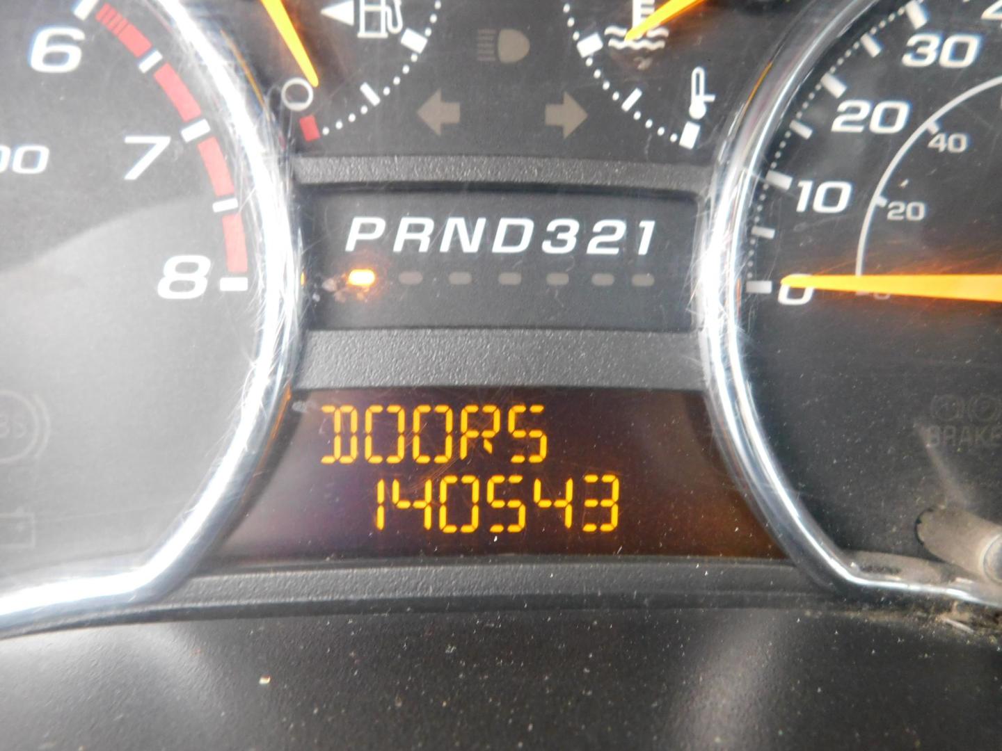 2008 PEWTER Chevrolet Colorado LT2 Crew Cab 4WD (1GCDT43E888) with an 3.7L L5 DOHC 20V engine, 4-Speed Automatic Overdrive transmission, located at 2121 Burlington St, North Kansas City, MO, 64116, (816) 556-0707, 39.144707, -94.581978 - Photo#4