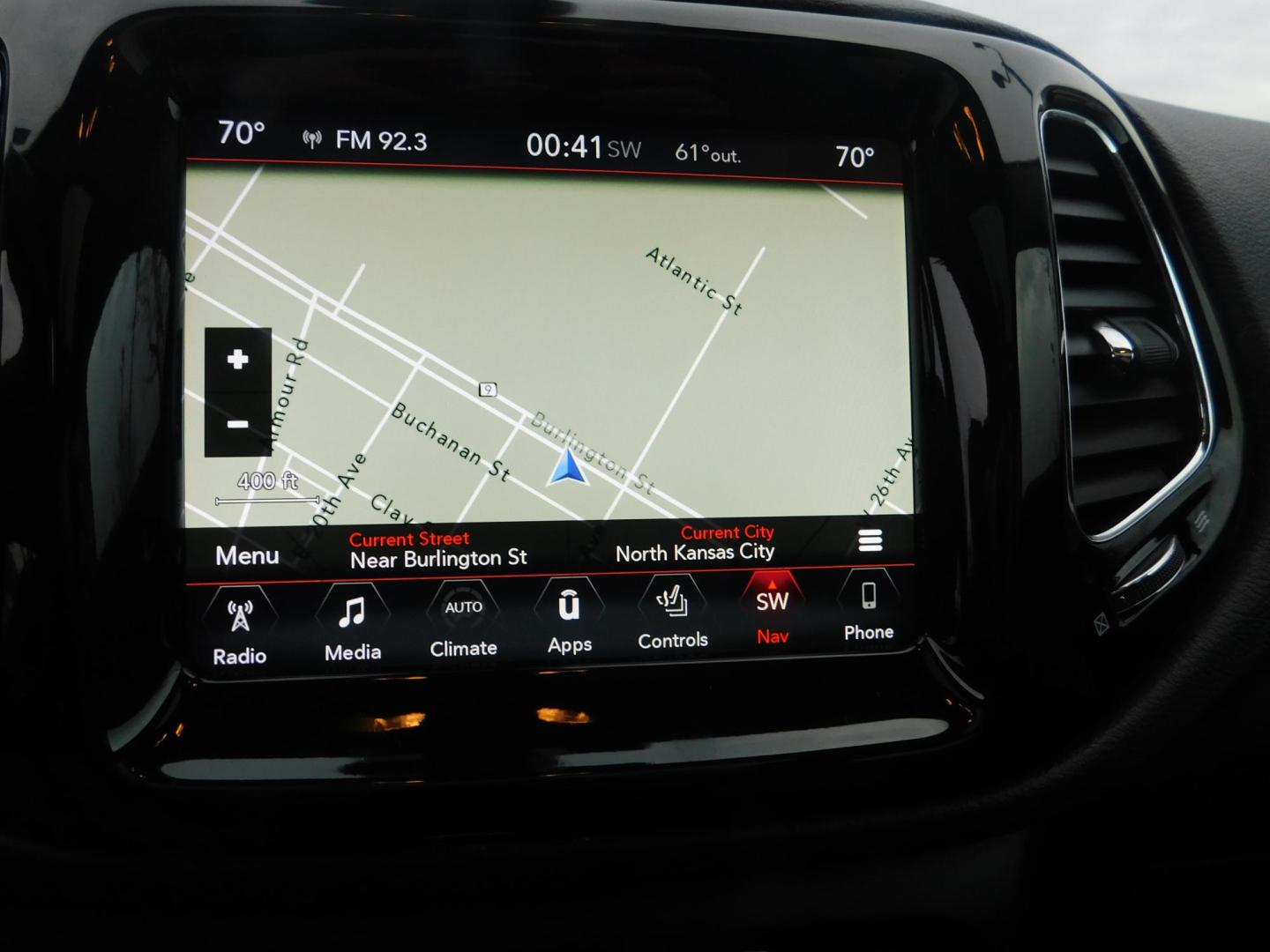 2017 RED Jeep Compass Limited 4WD (3C4NJDCB8HT) with an 2.4L L4 DOHC 16V engine, CVT transmission, located at 2121 Burlington St, North Kansas City, MO, 64116, (816) 556-0707, 39.144707, -94.581978 - Photo#5