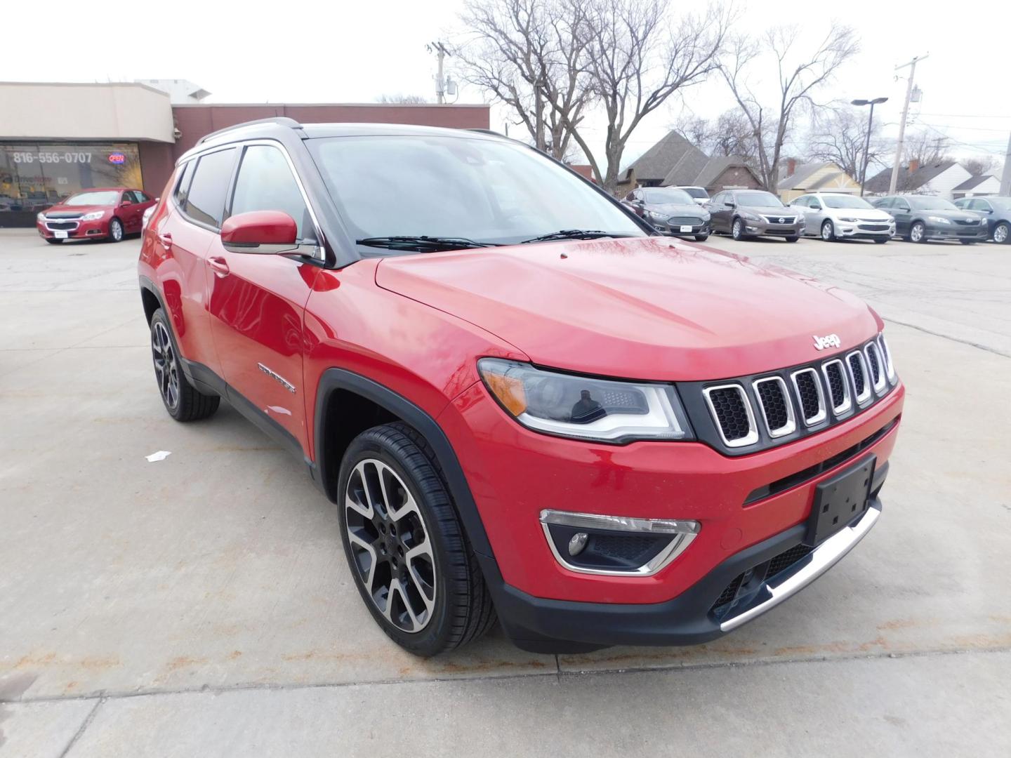 2017 RED Jeep Compass Limited 4WD (3C4NJDCB8HT) with an 2.4L L4 DOHC 16V engine, CVT transmission, located at 2121 Burlington St, North Kansas City, MO, 64116, (816) 556-0707, 39.144707, -94.581978 - Photo#11