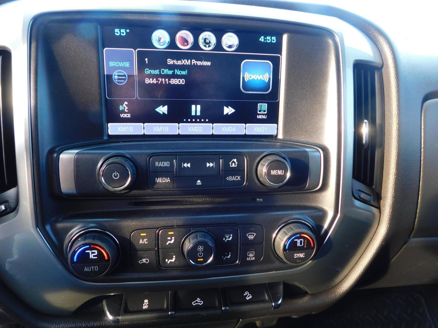 2015 GRAY Chevrolet Silverado 1500 LT Double Cab 4WD (1GCVKREC6FZ) with an 5.3L V8 OHV 16V engine, 6-Speed Automatic transmission, located at 2121 Burlington St, North Kansas City, MO, 64116, (816) 556-0707, 39.144707, -94.581978 - Photo#3